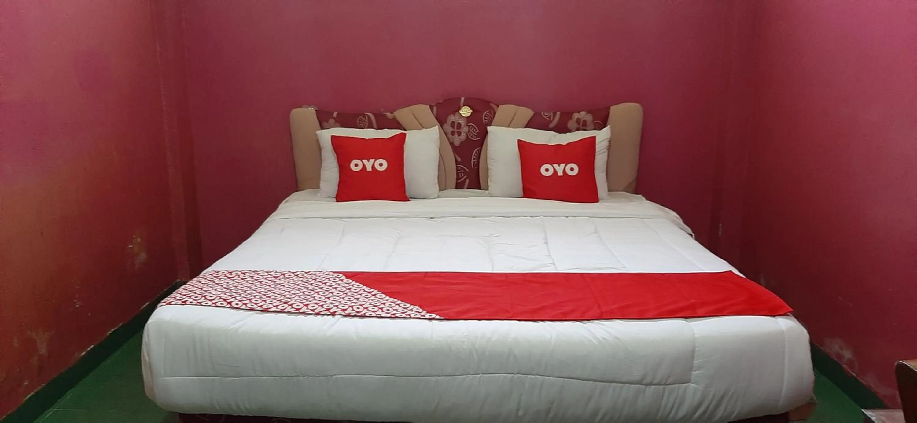 Bedroom, Bed in OYO Life 3874 Rere Residence Syariah