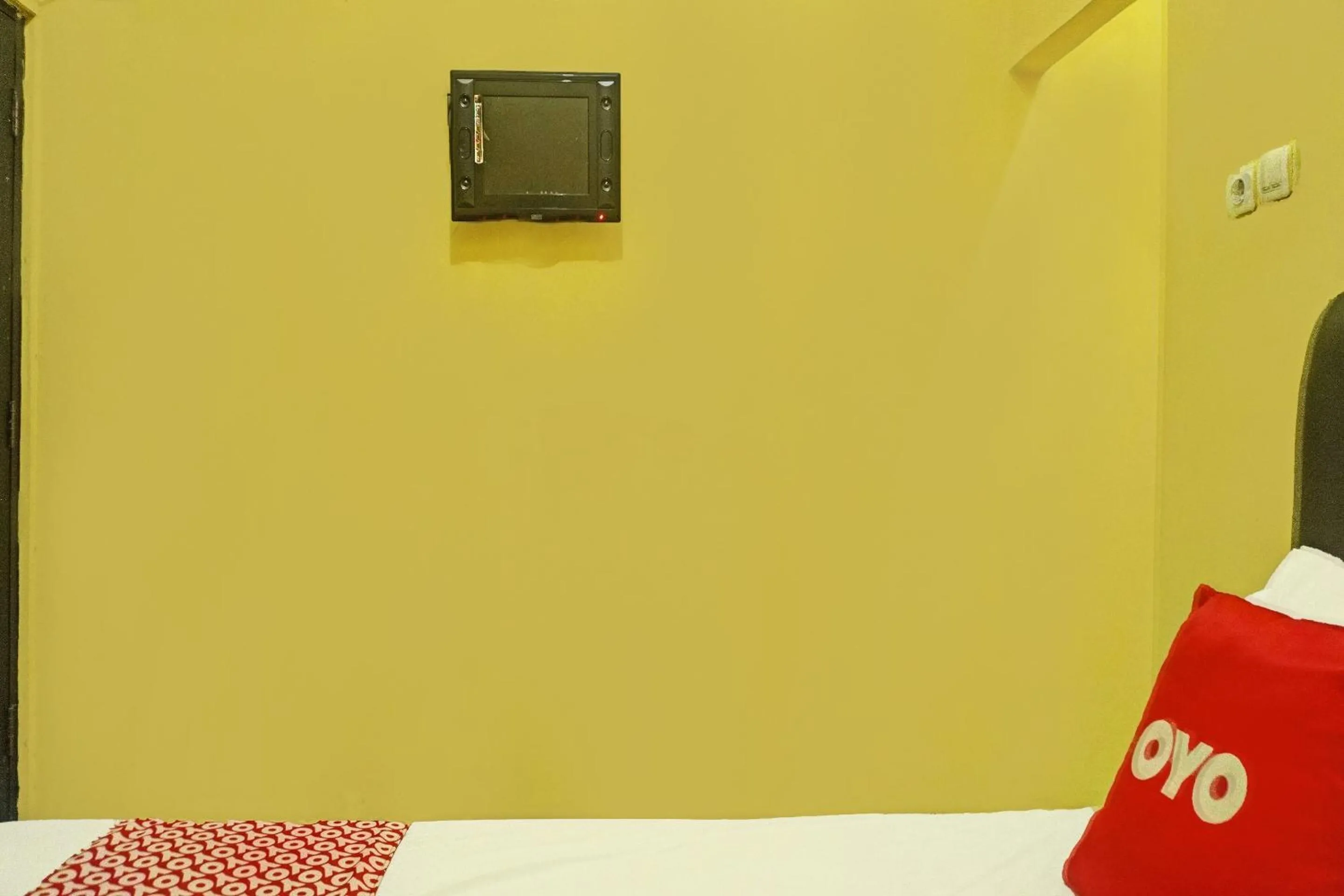 Bedroom in Hotel O Sweet Candy 1 Syariah