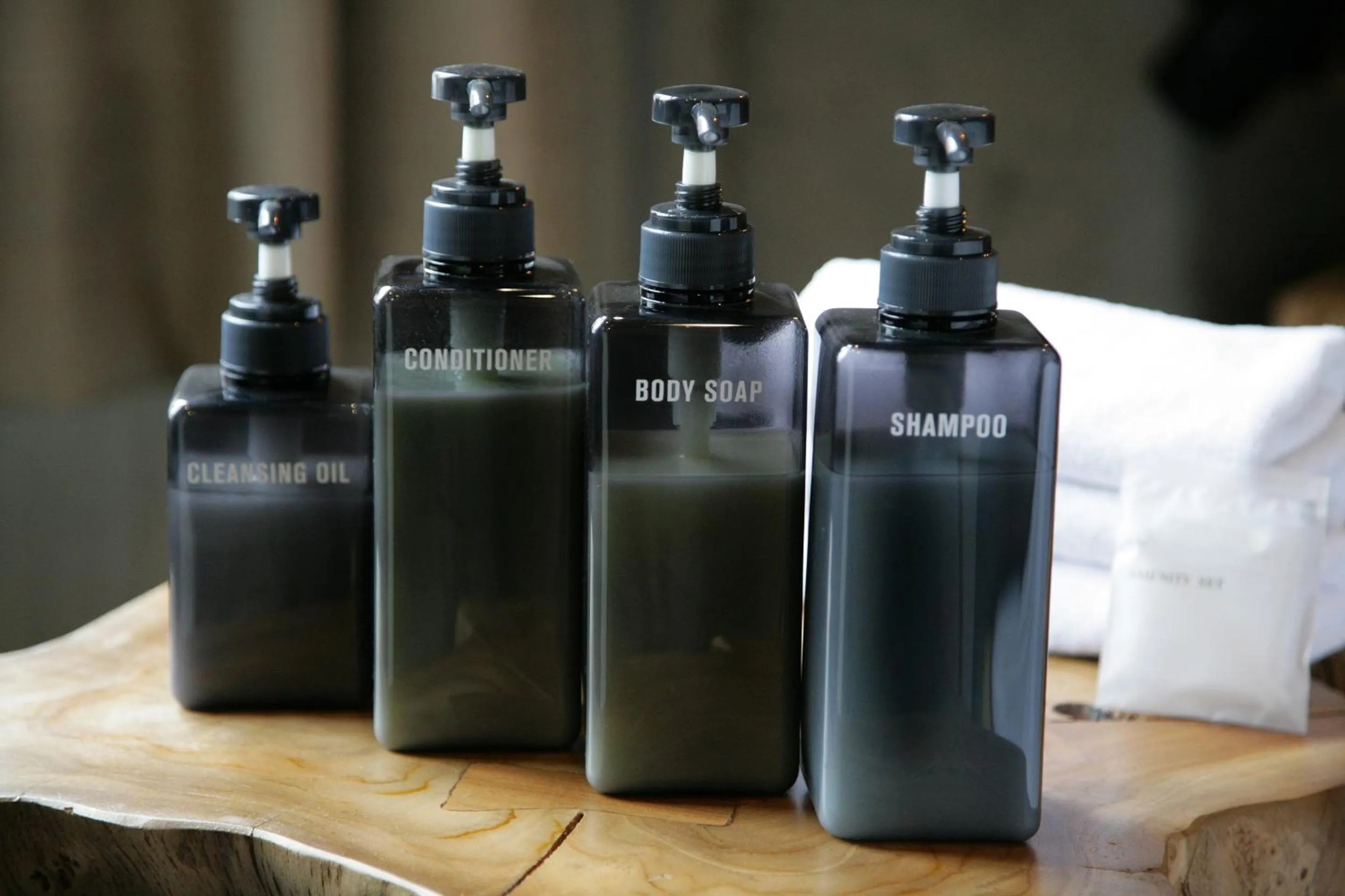 Shower in ZONK HOTEL Tenjin-Watanabedori