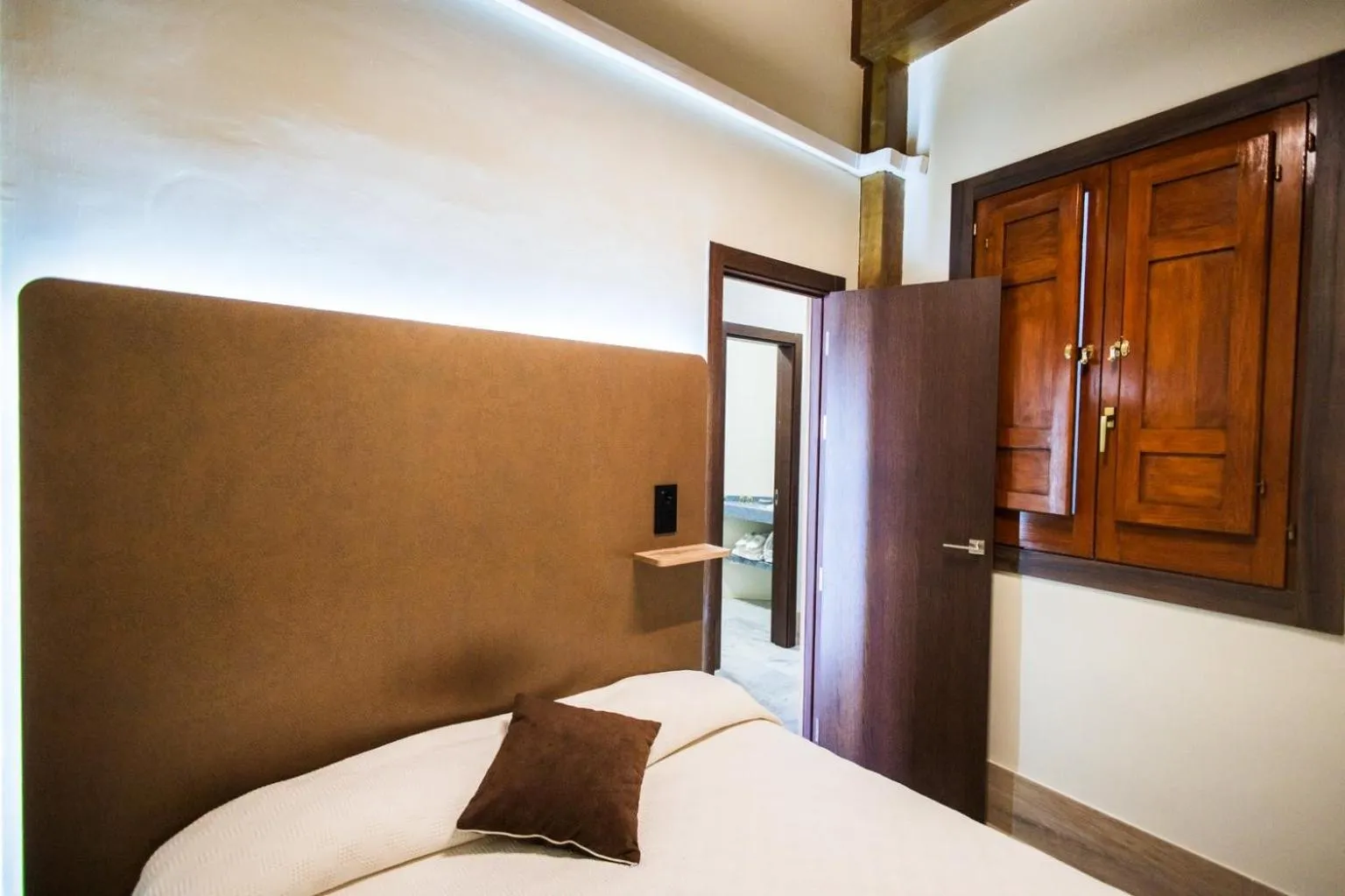 Bed in Apartamentos Reyes Católicos