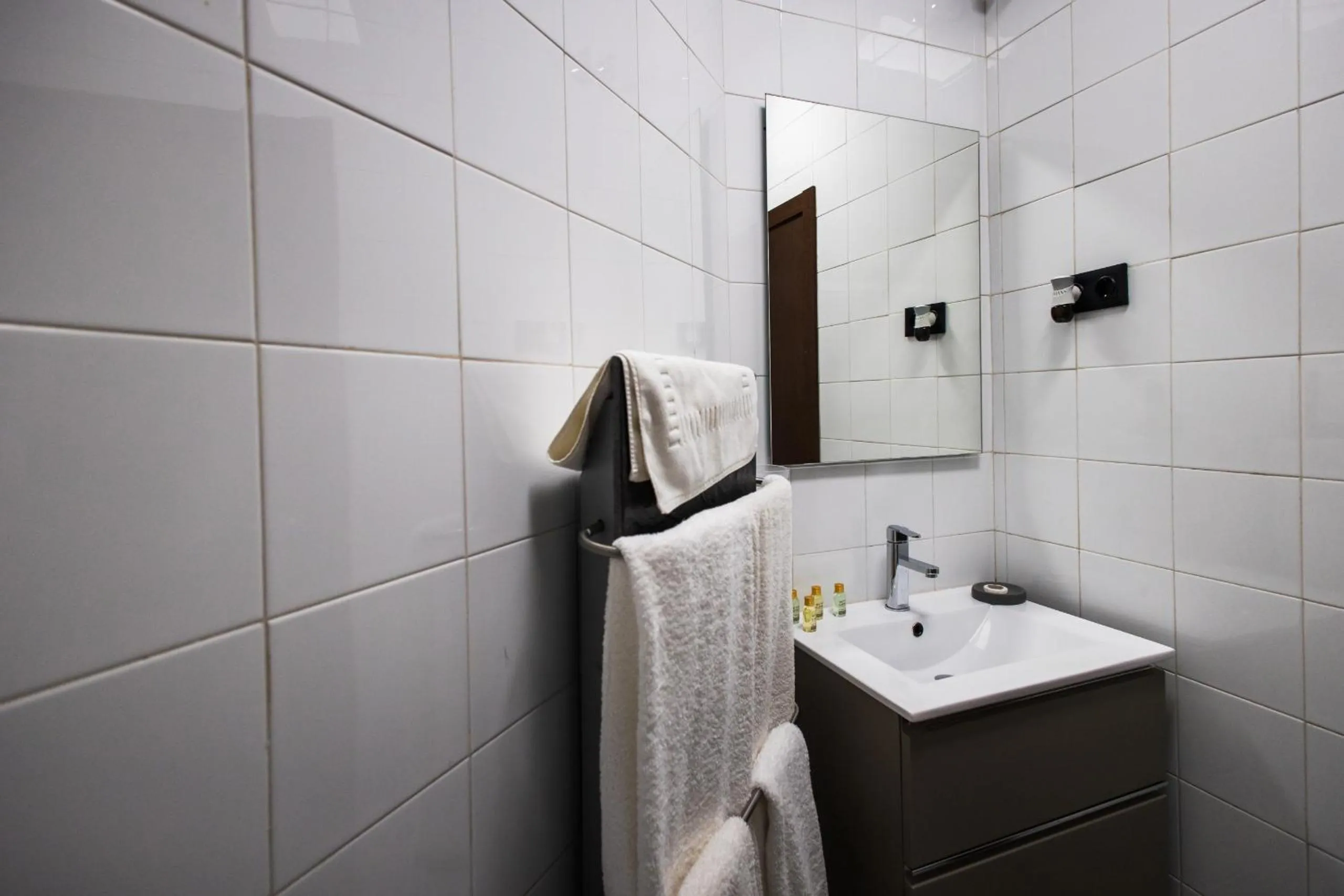 Bathroom in Apartamentos Reyes Católicos