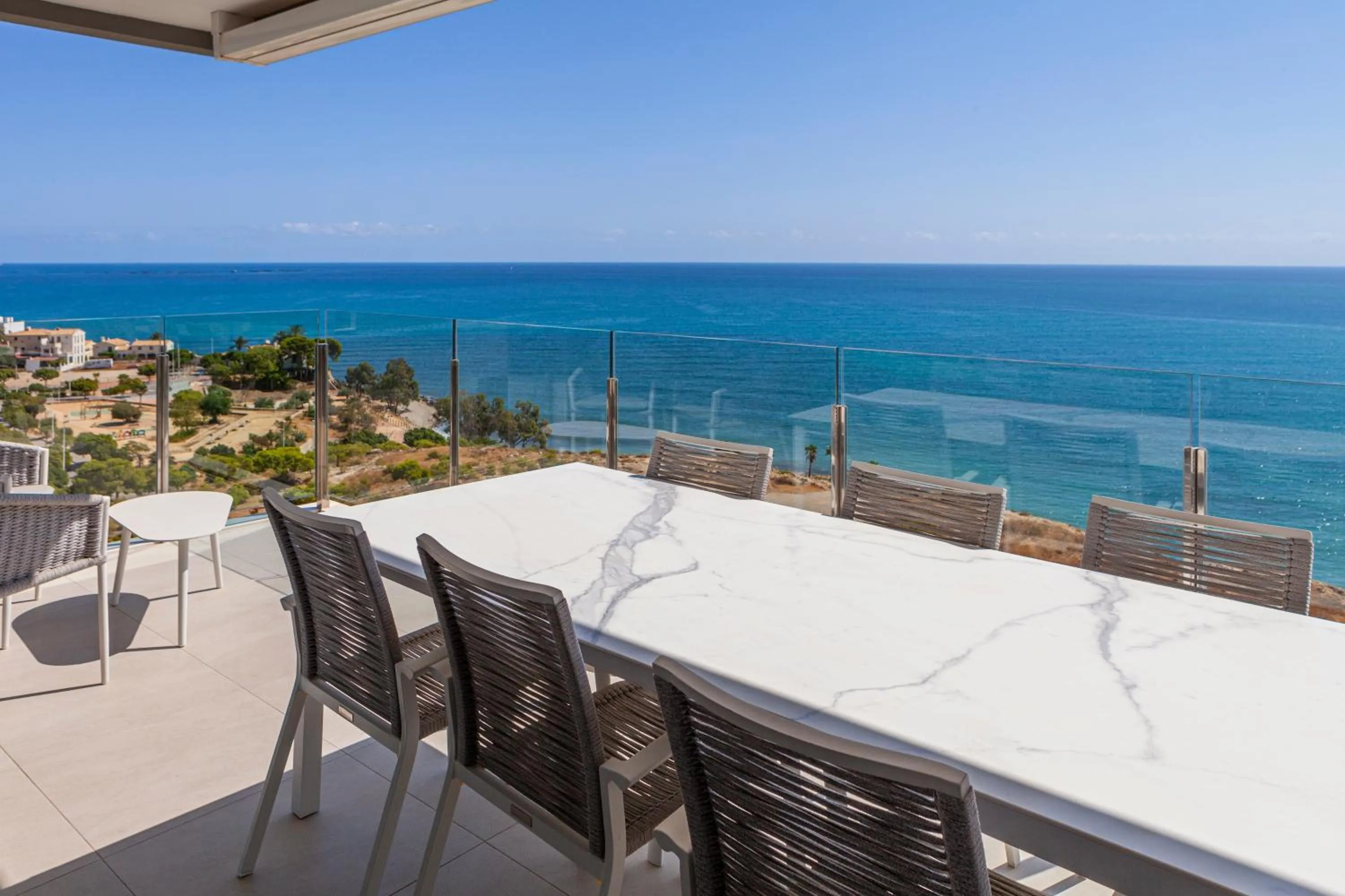 Balcony/Terrace in Blue Line Apartment Hotel - Be Line Group