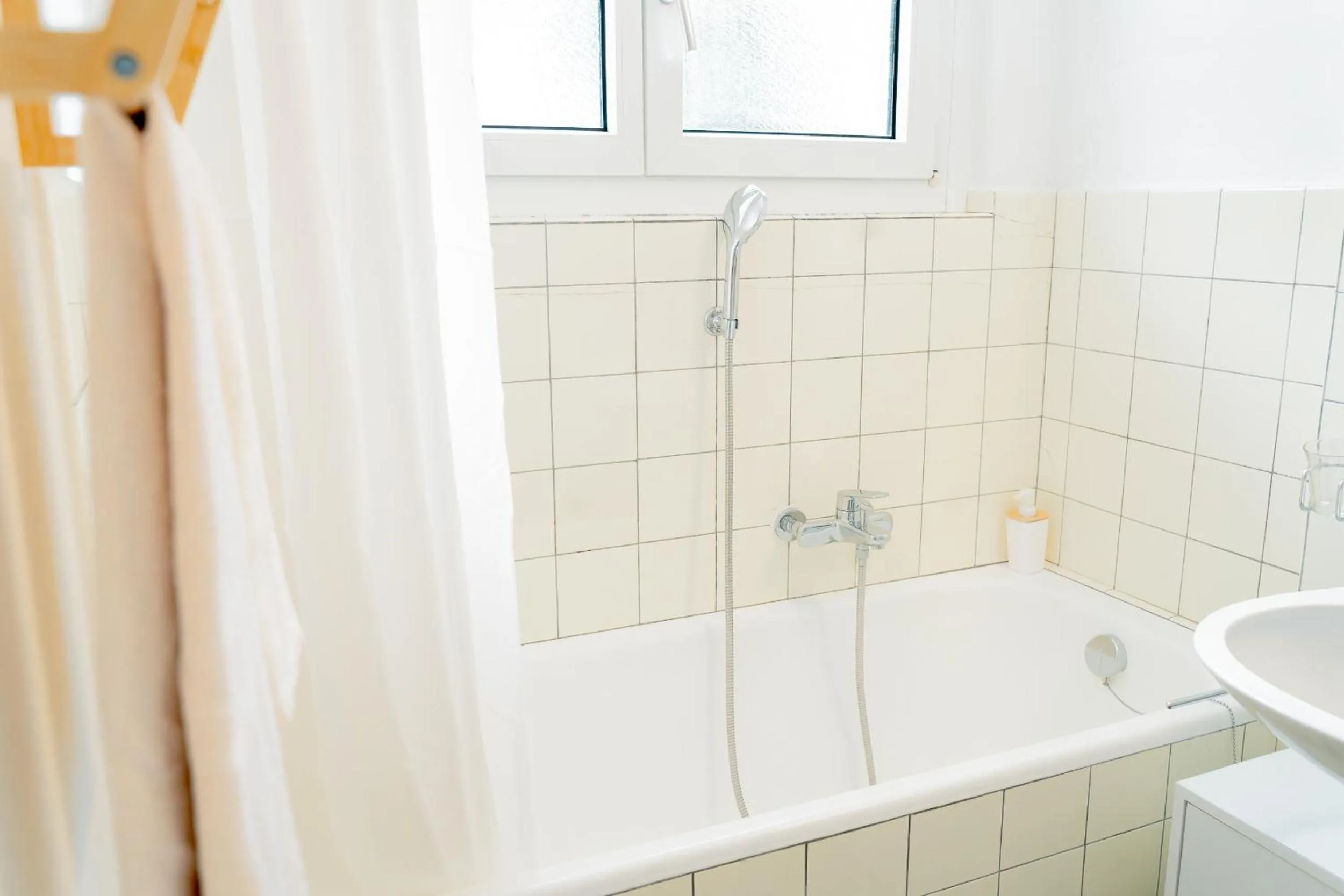 Bathroom in Hotel Guidon Zimmer