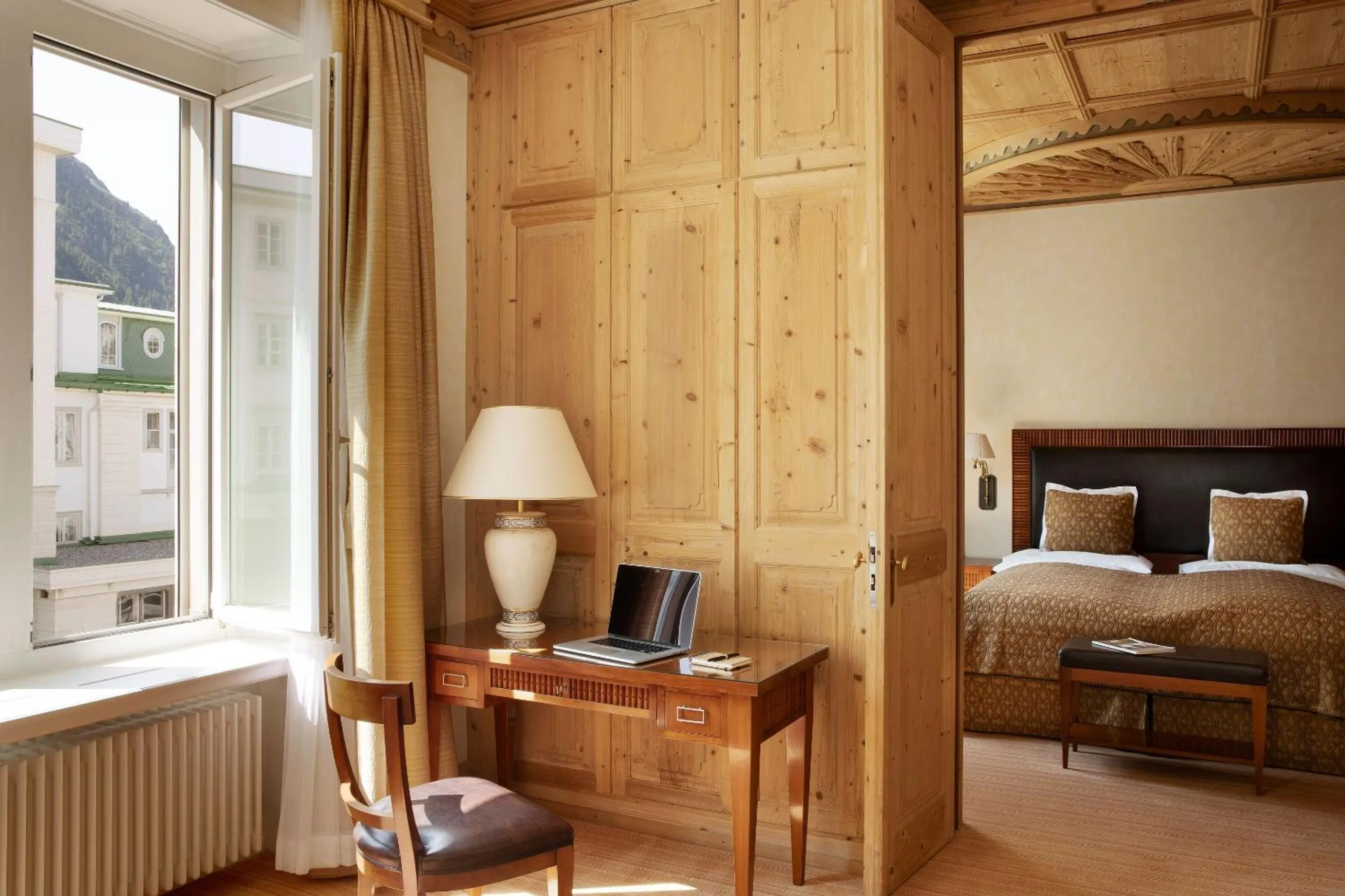 Bedroom, Bed in Grand Hotel Kronenhof