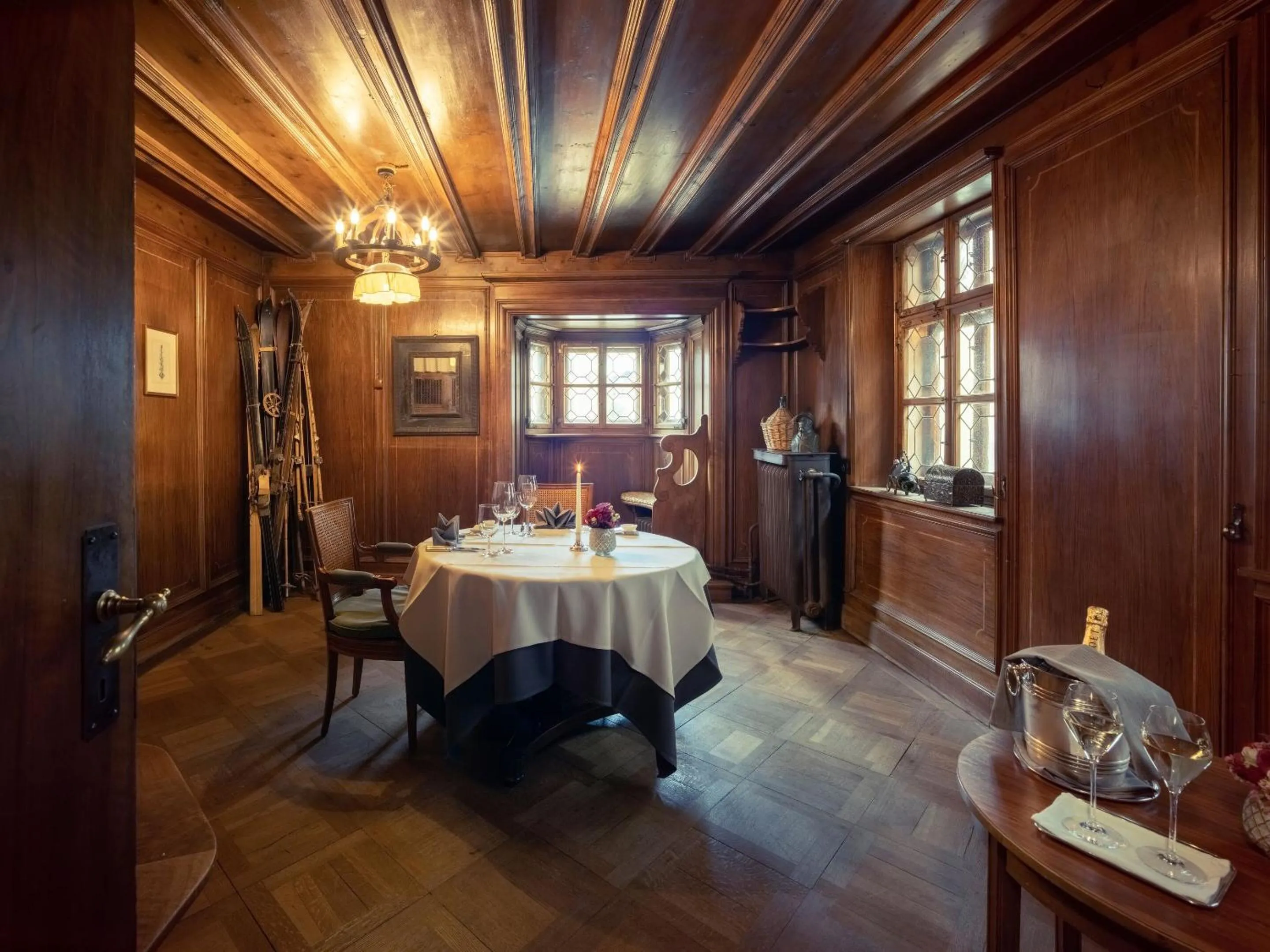 Dining area in Grand Hotel Kronenhof