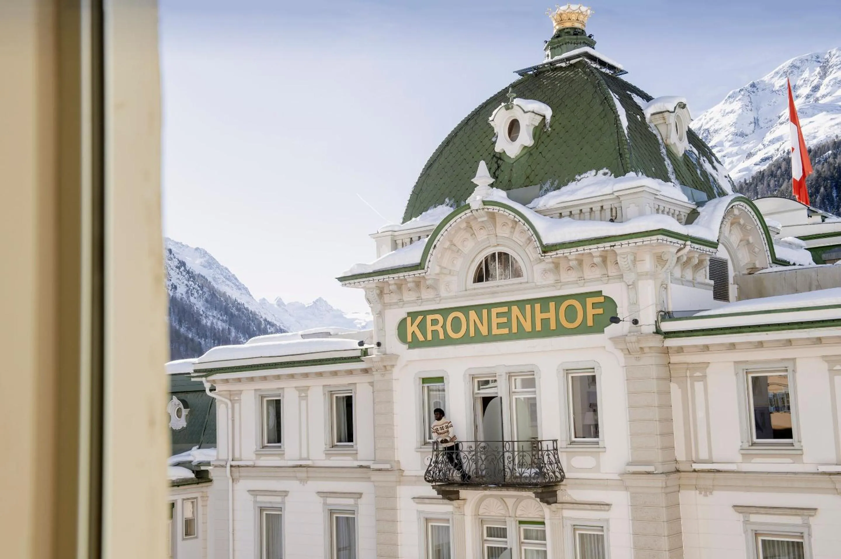 Facade/entrance in Grand Hotel Kronenhof