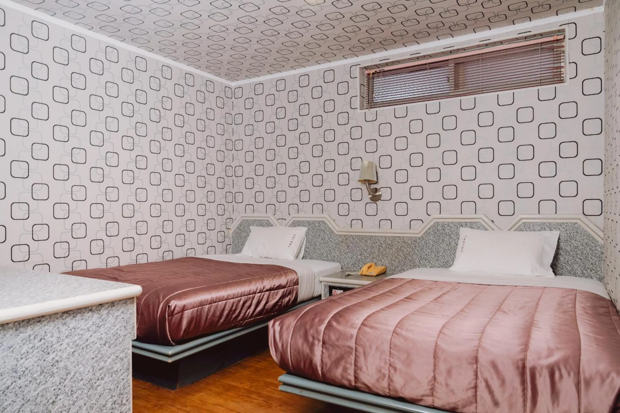 Bed in Tong Hsin Hotel