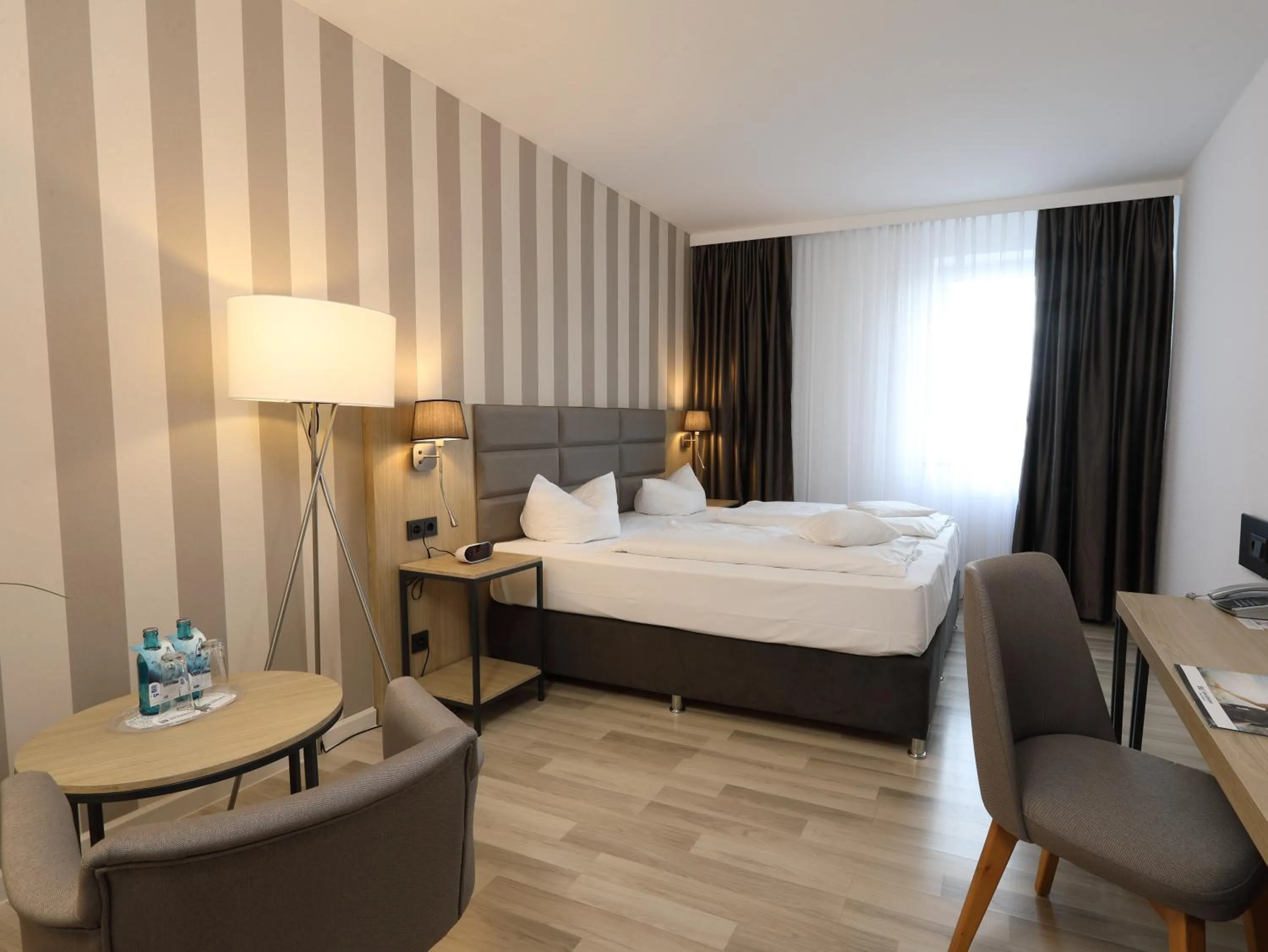 Photo of the whole room, Bed in Best Western Hotel Rosenau