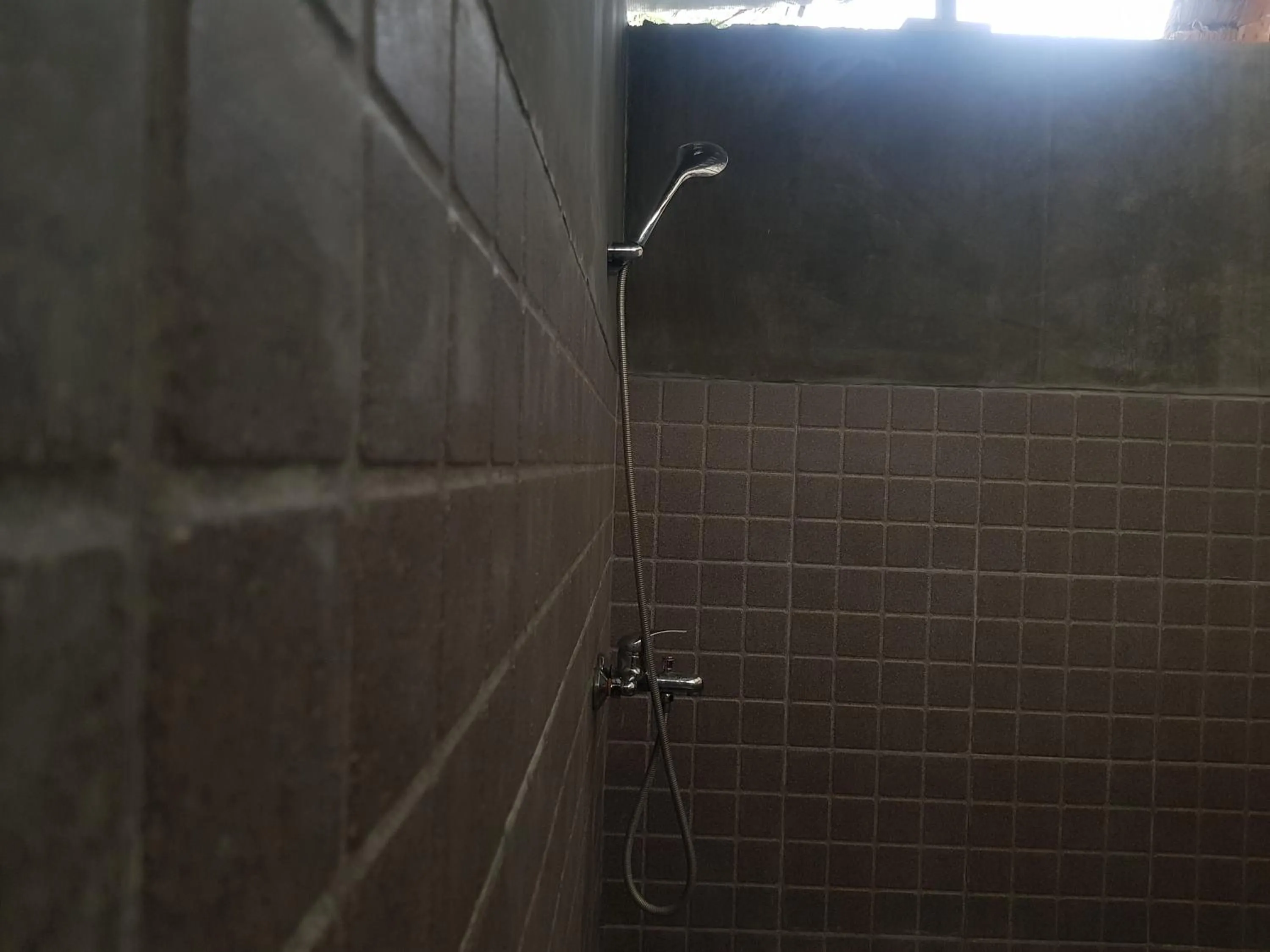 Bathroom in Tropical Sunday Bungalow - Surf And Stay