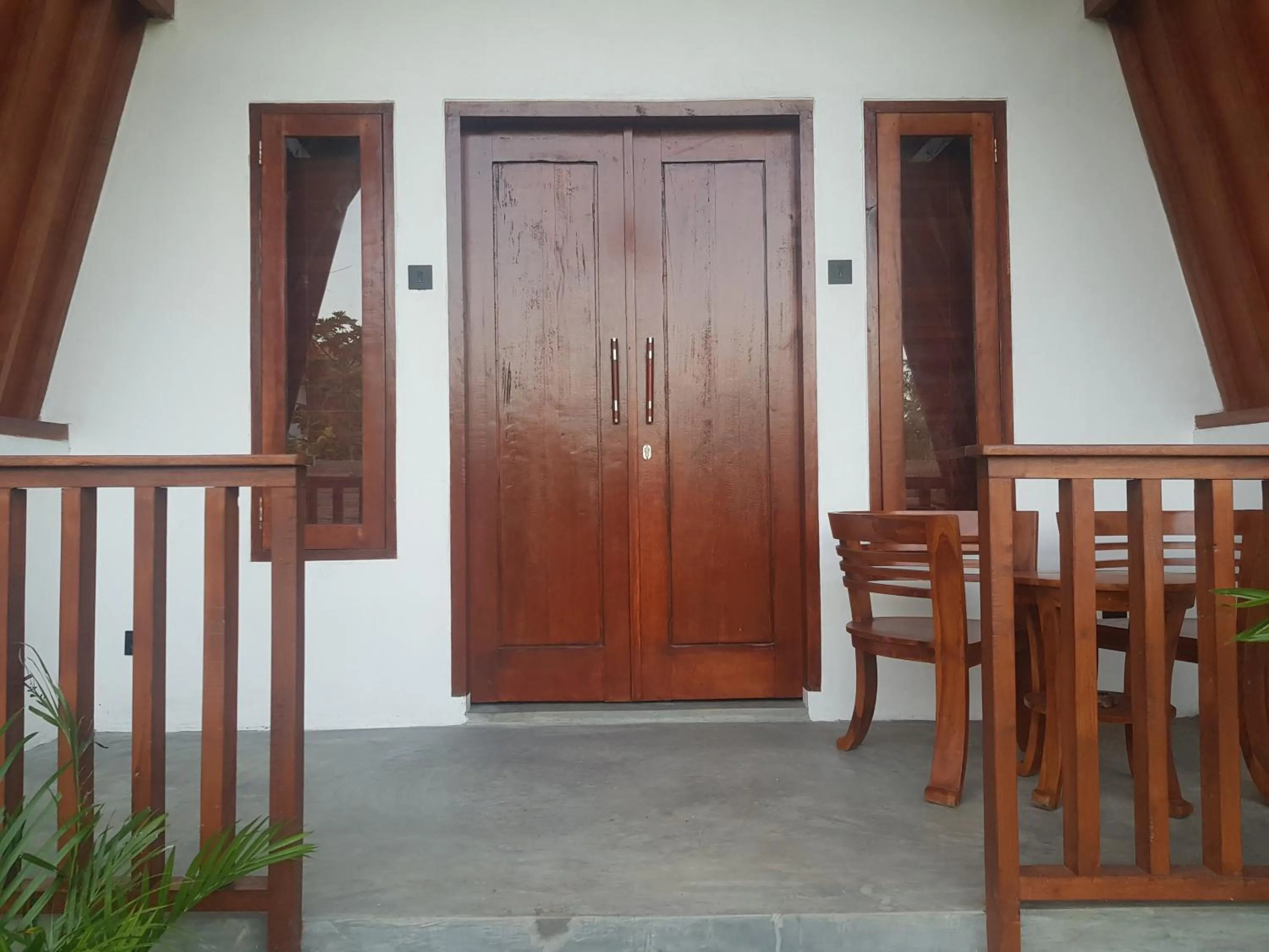 Balcony/Terrace in Tropical Sunday Bungalow - Surf And Stay
