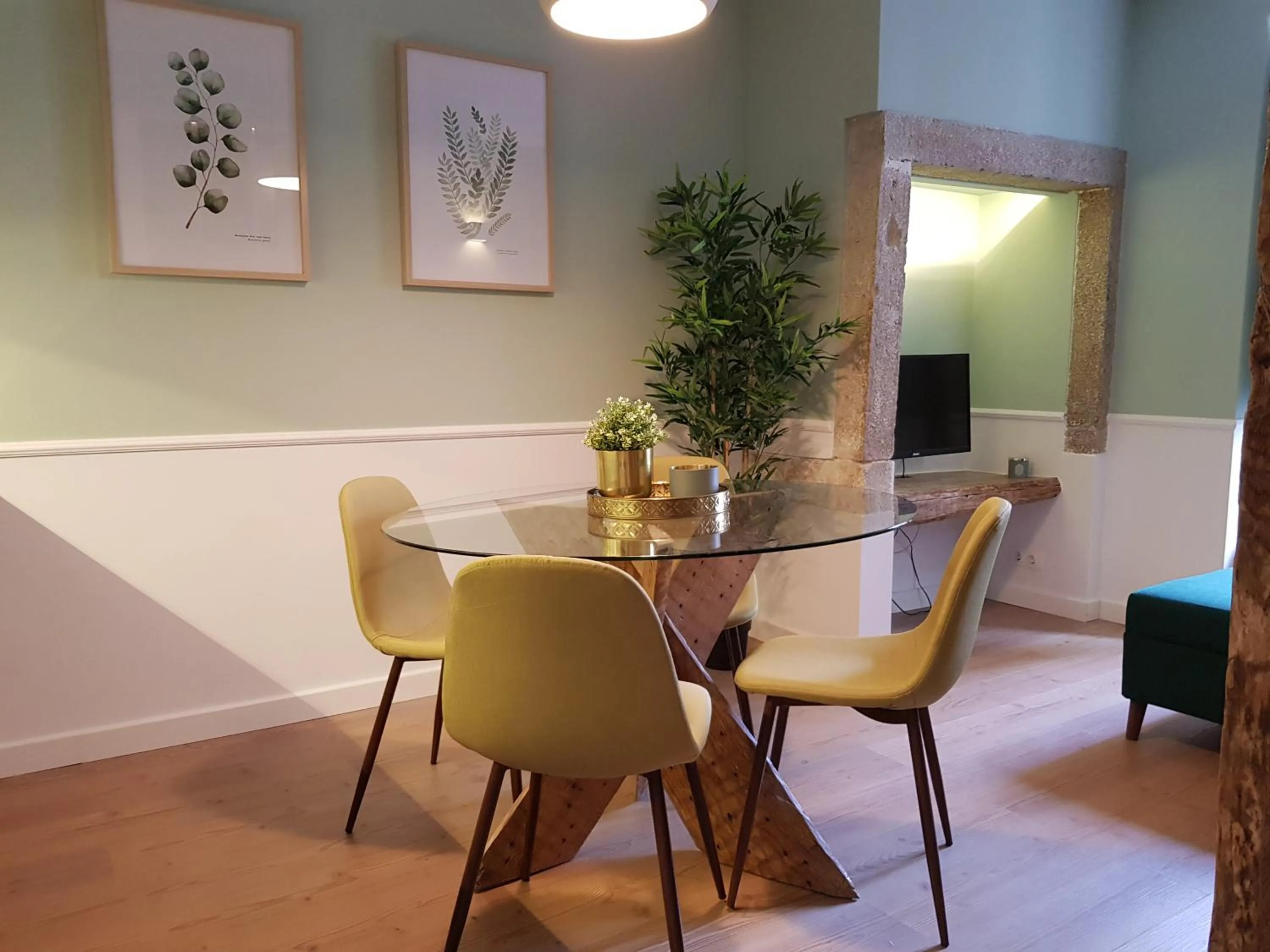 Dining area in Minty Fresh Apartment