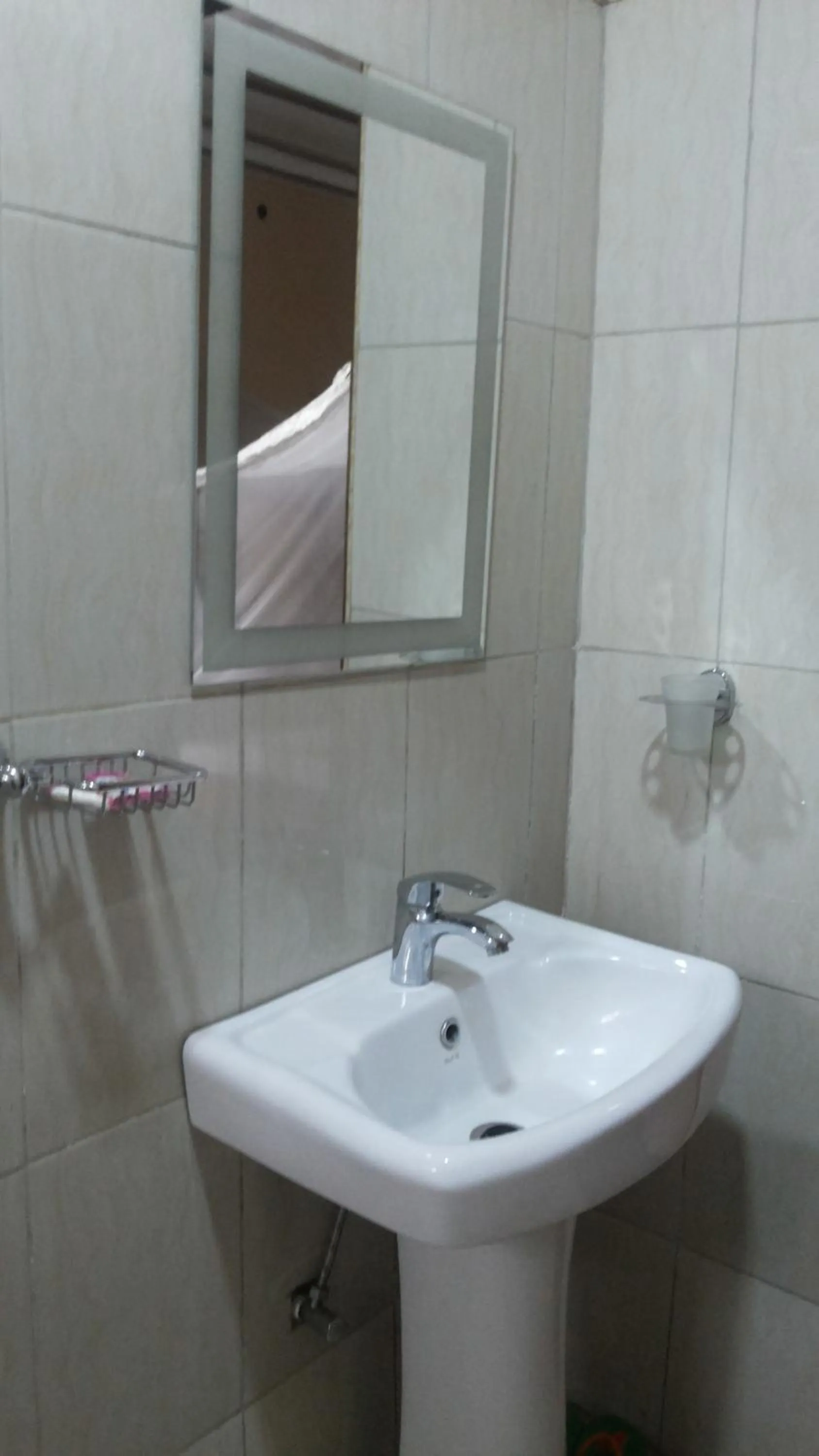 Bathroom in Rock Shadow Hotel