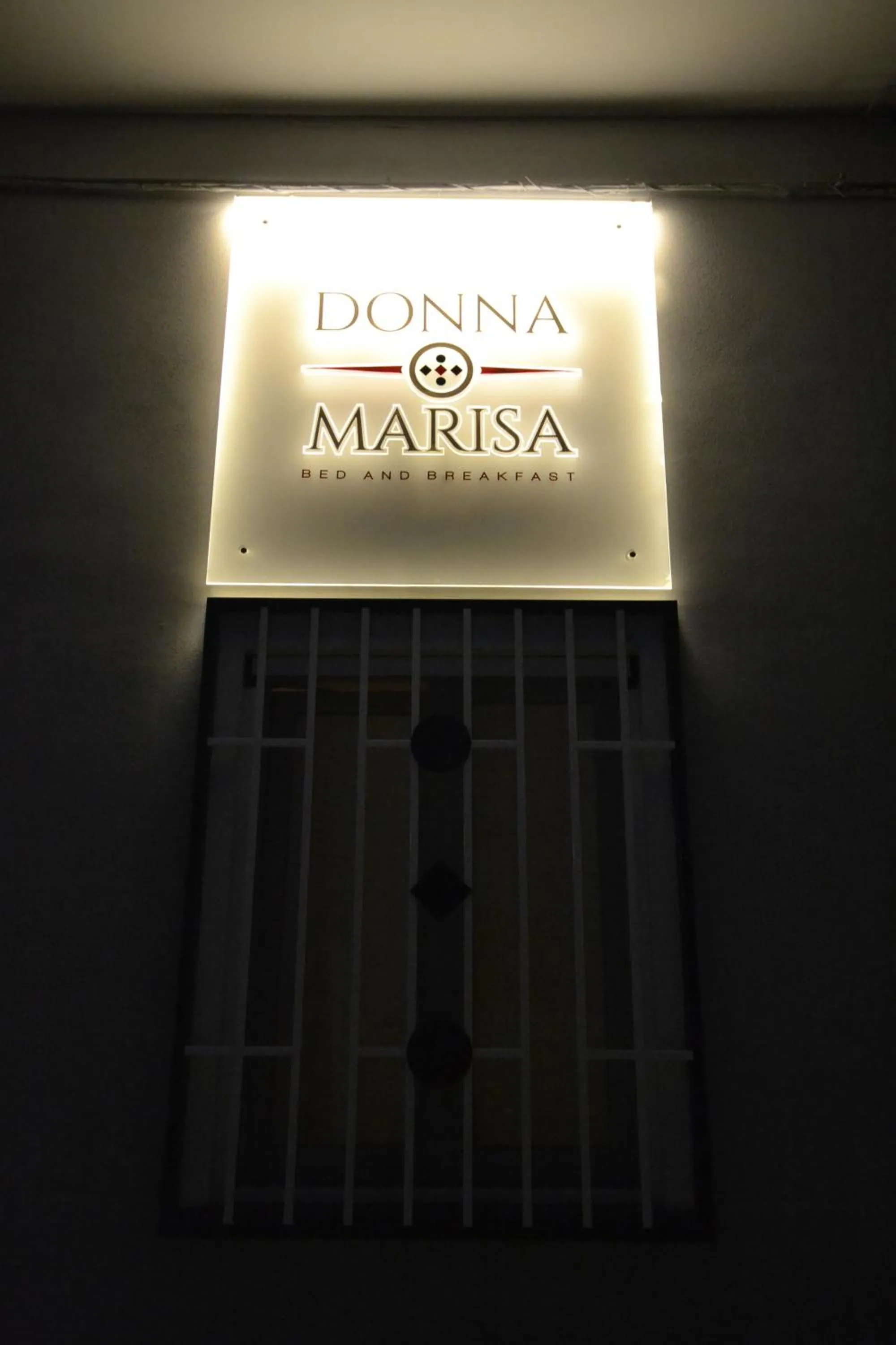 Facade/entrance in B&B Donna Marisa