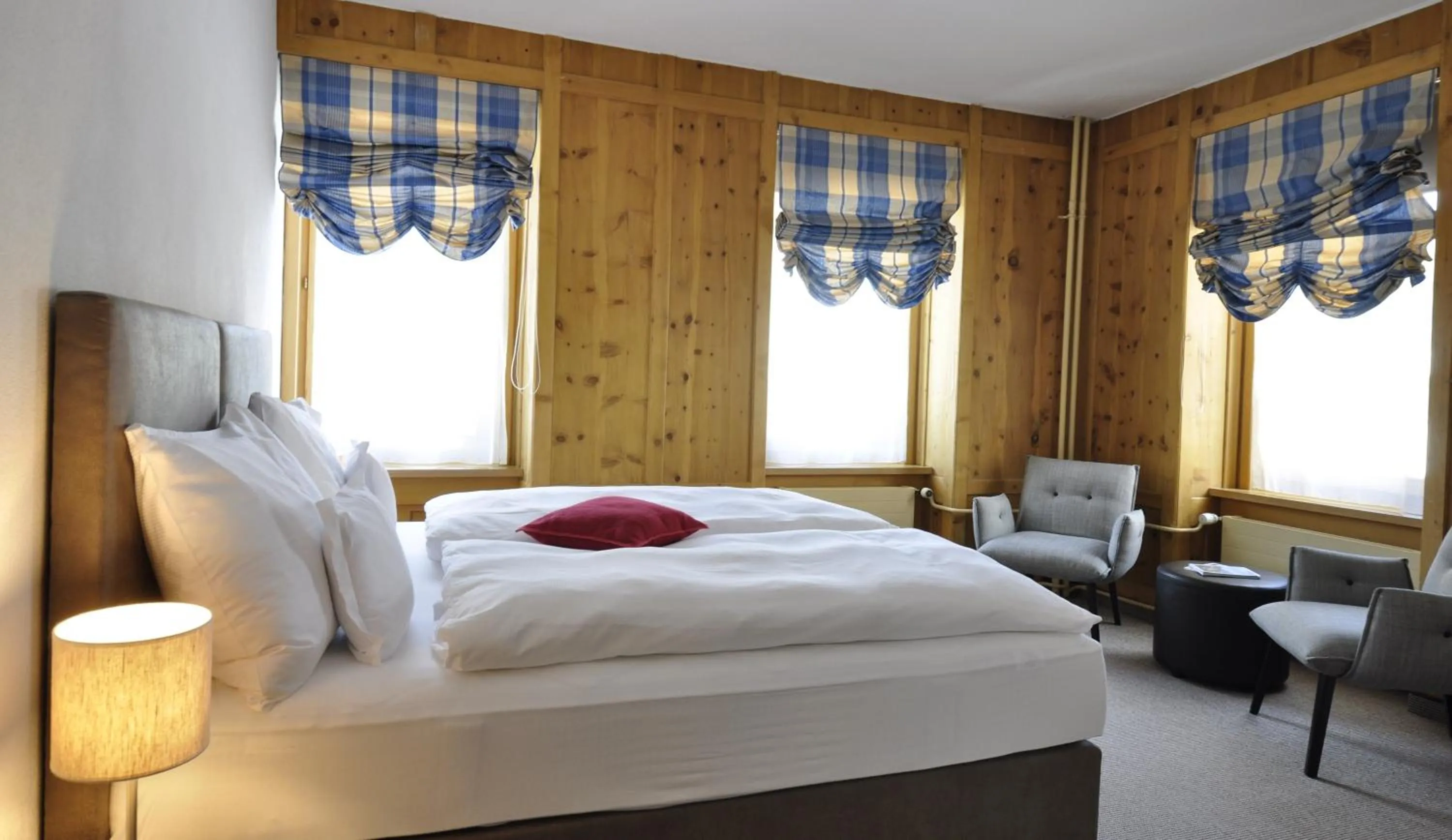 Photo of the whole room, Bed in Hotel Bernina