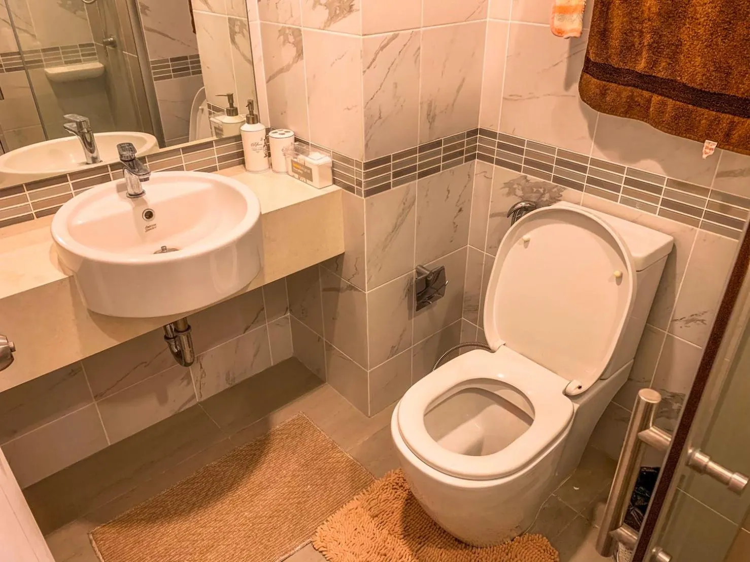 Shower in lumpini park beach