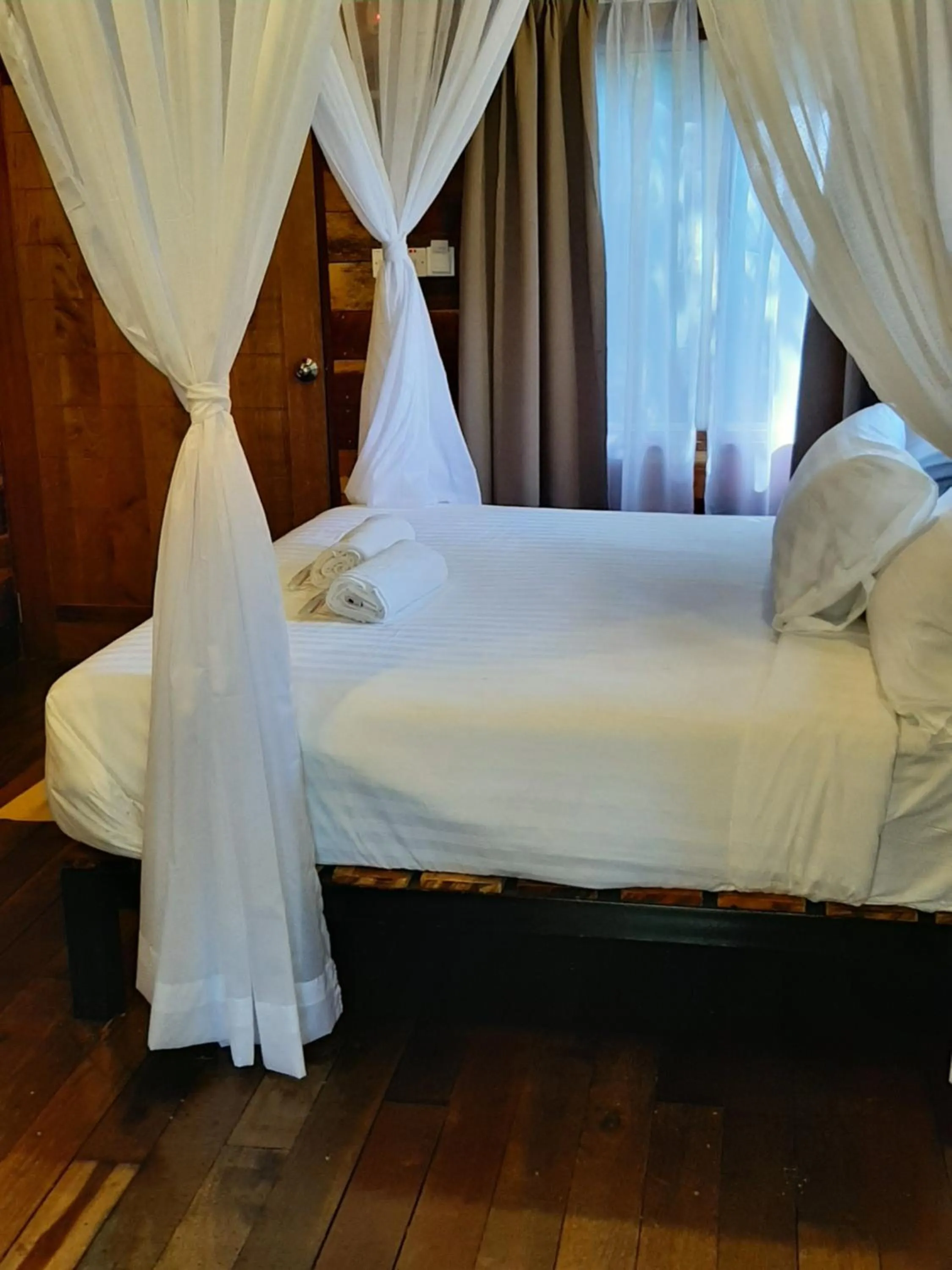 Bed in Utan Teluk Nipah