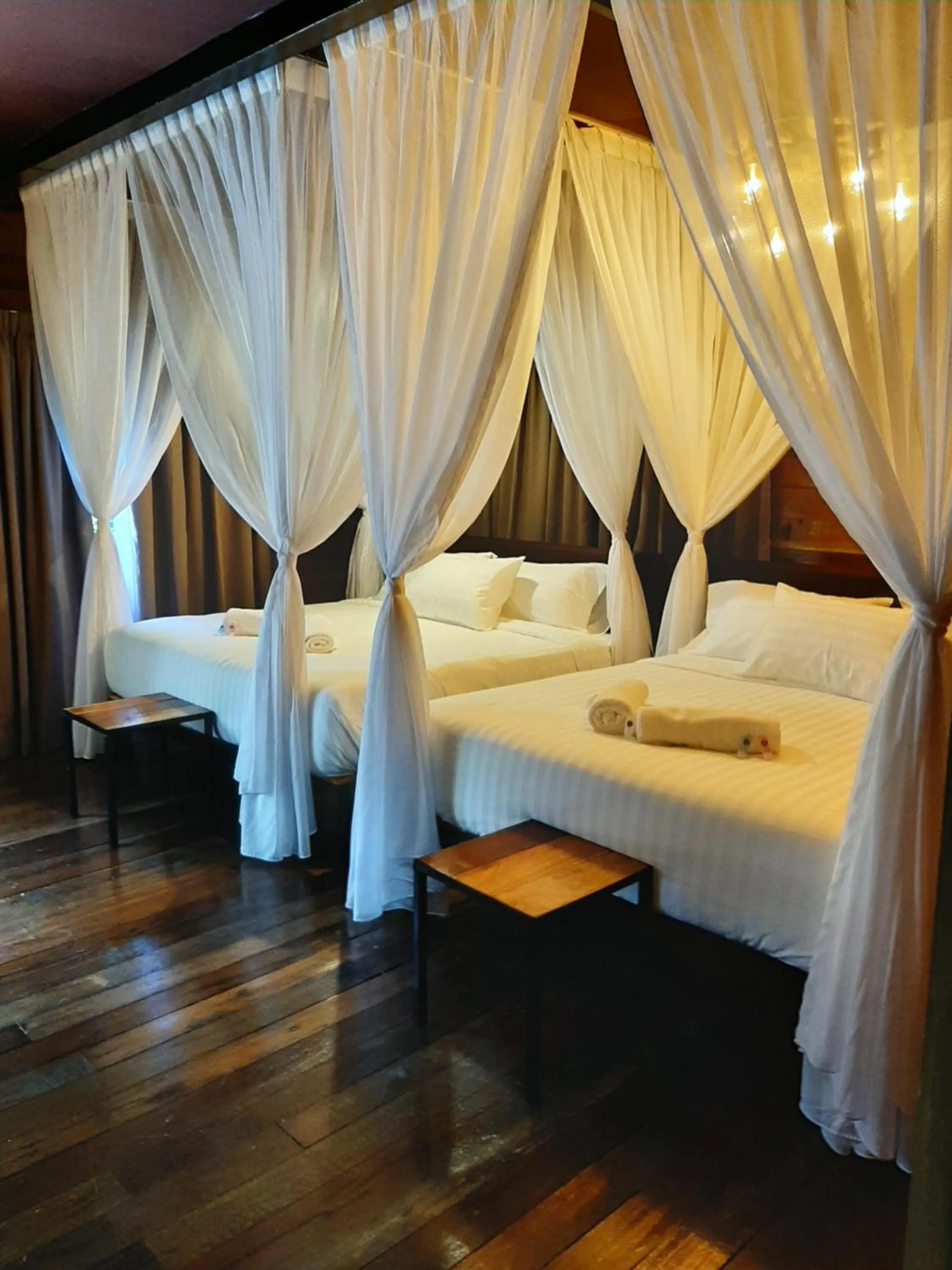 Bed in Utan Teluk Nipah