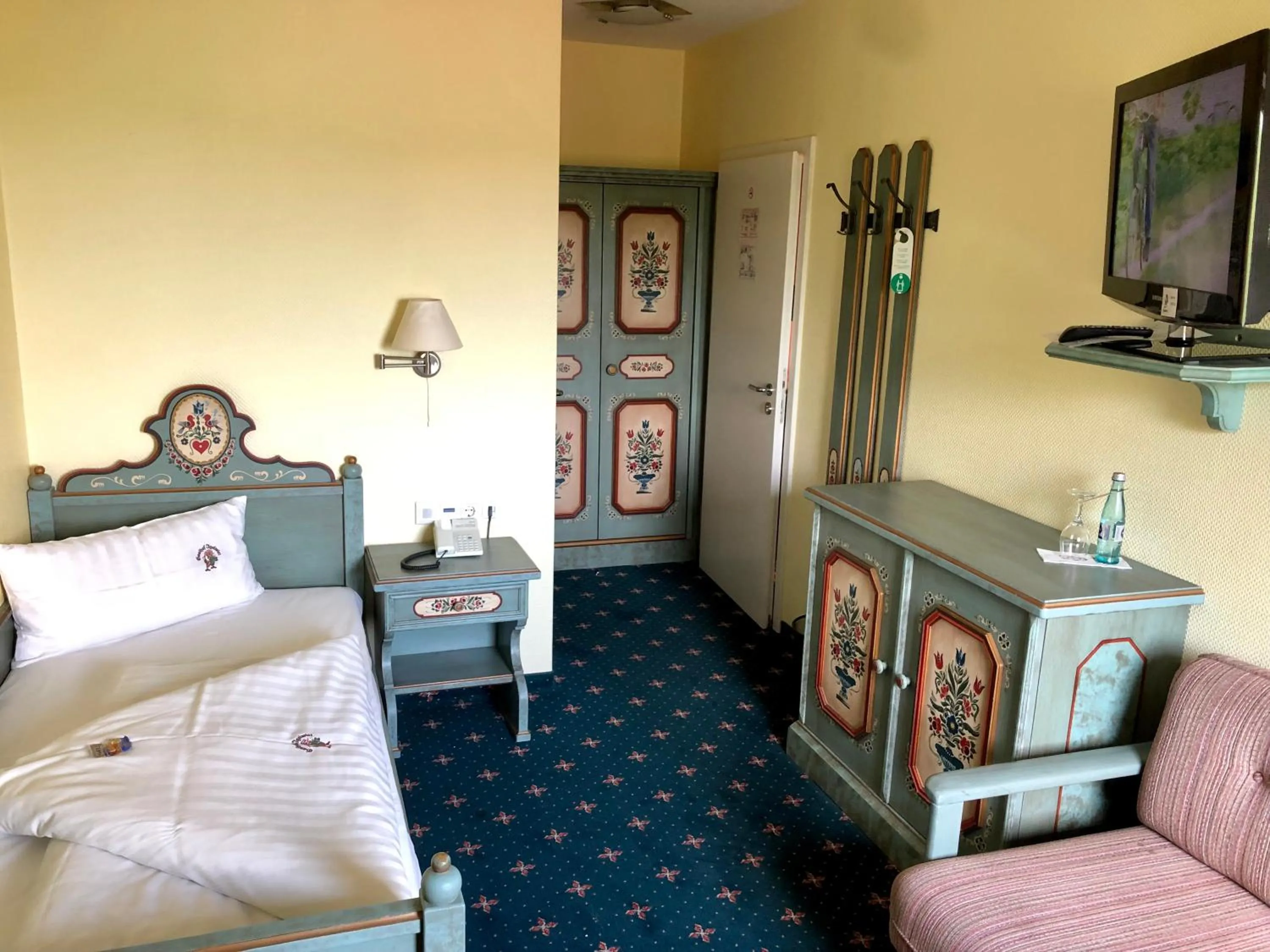 Bed in Berggasthof Hotel Igelwirt