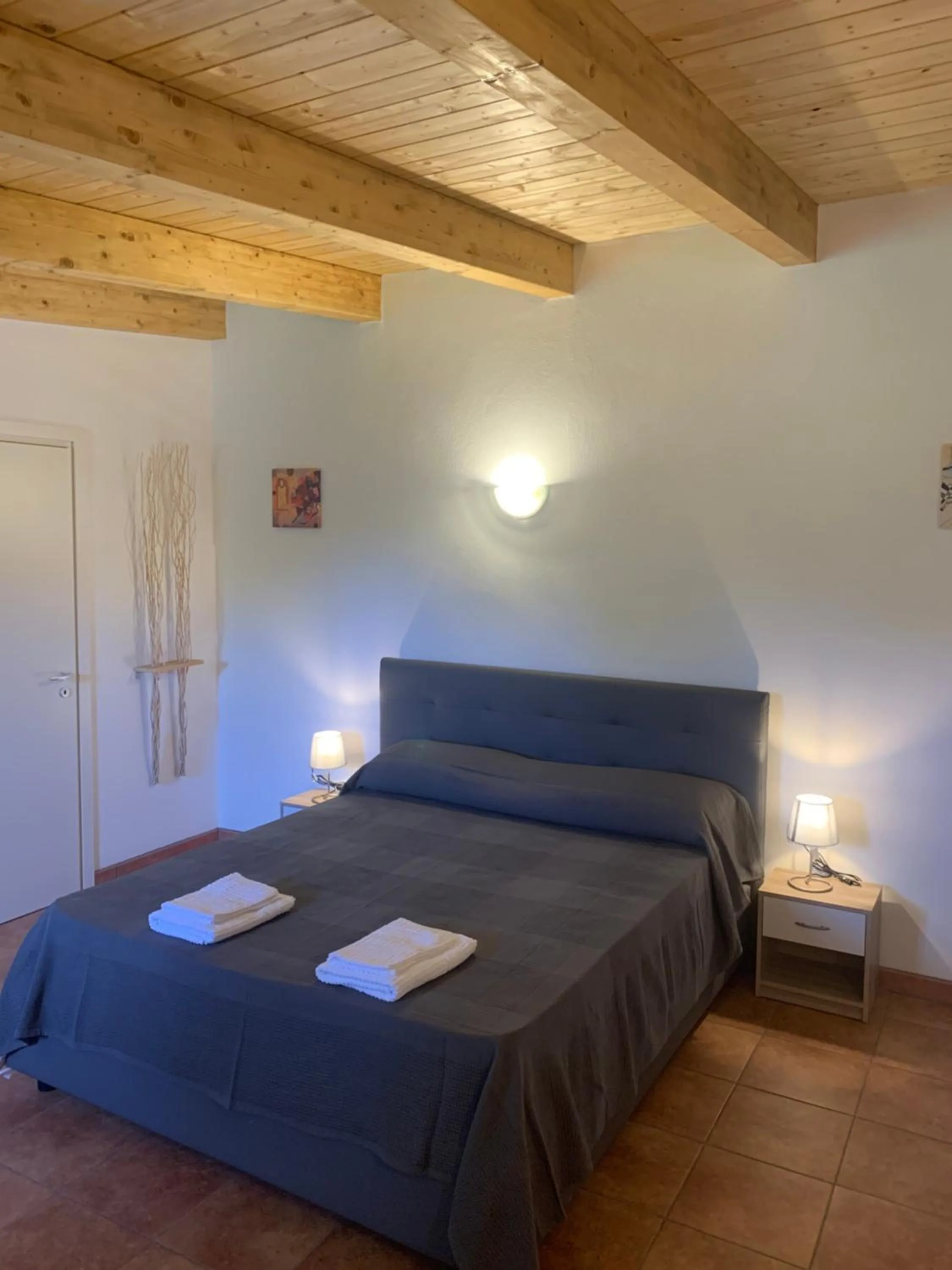 B&B BUICOVILLE CAMEROTA