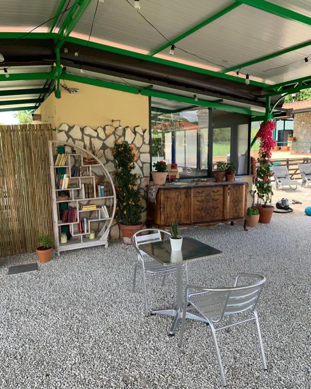 B&B BUICOVILLE CAMEROTA