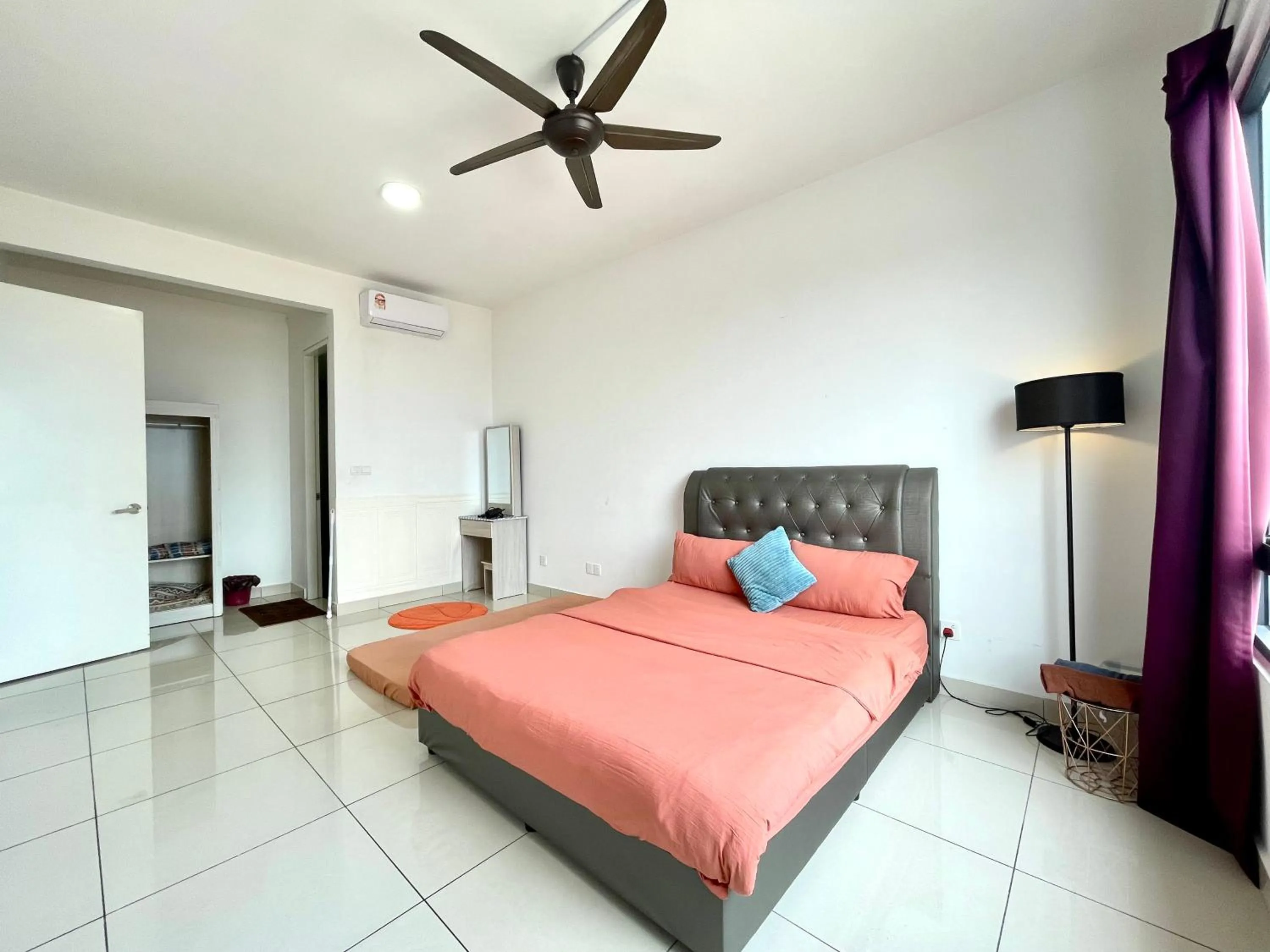 Bed in Entire Condominium @ Woodsburry Butterworth Penang