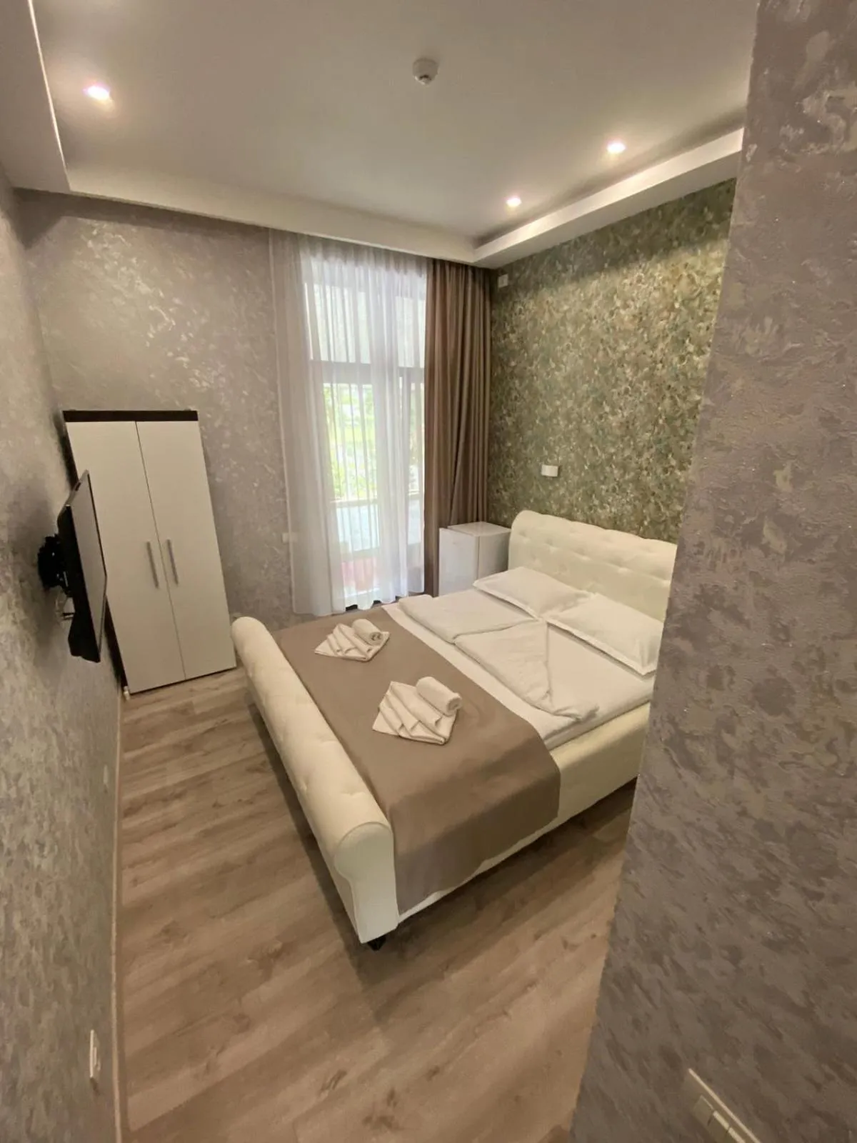 Bed in Arizet Boutique Mamaia