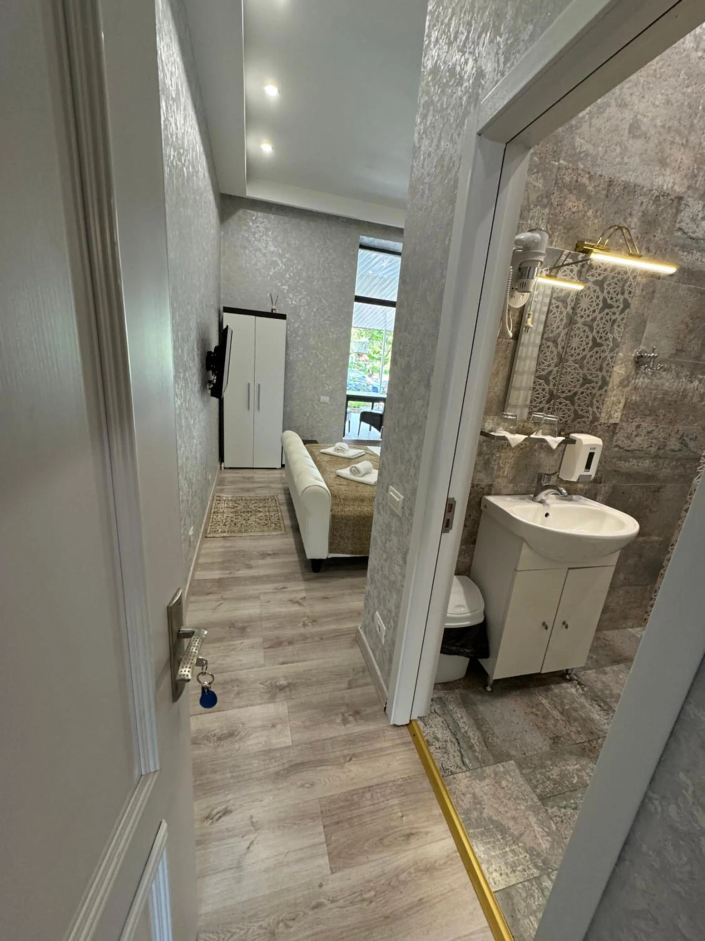 Arizet Boutique Mamaia