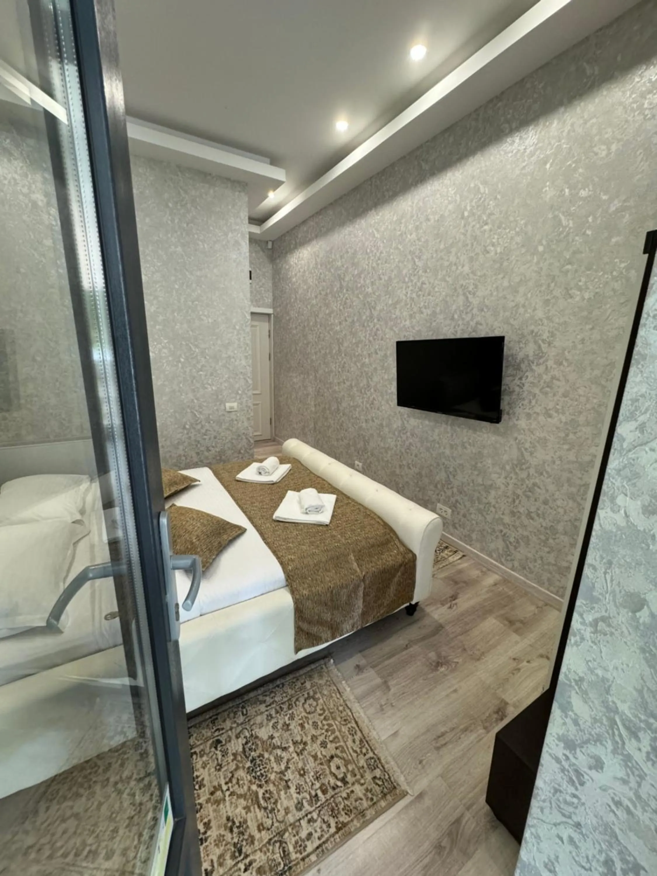 Bed in Arizet Boutique Mamaia