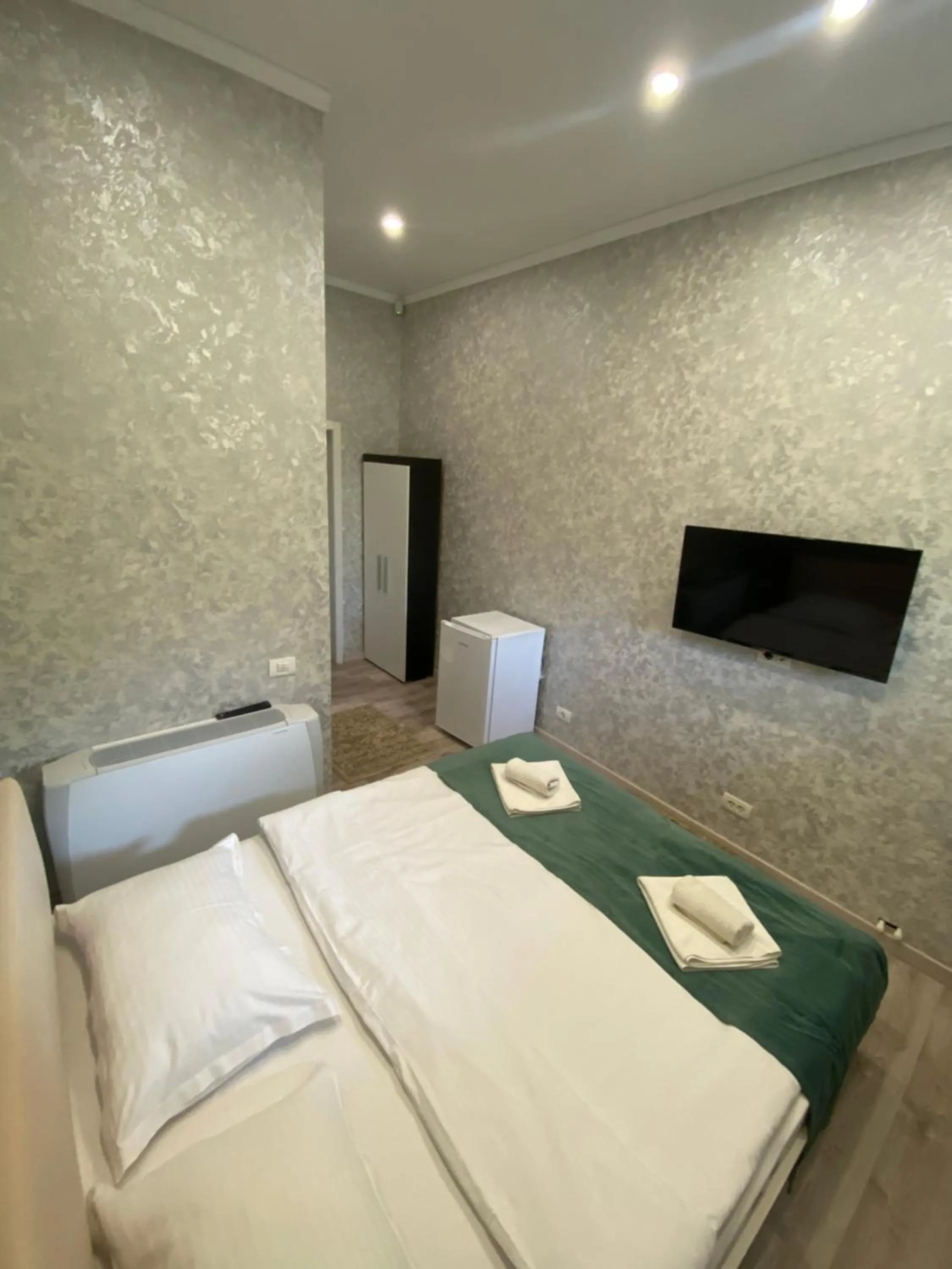 Bed in Arizet Boutique Mamaia