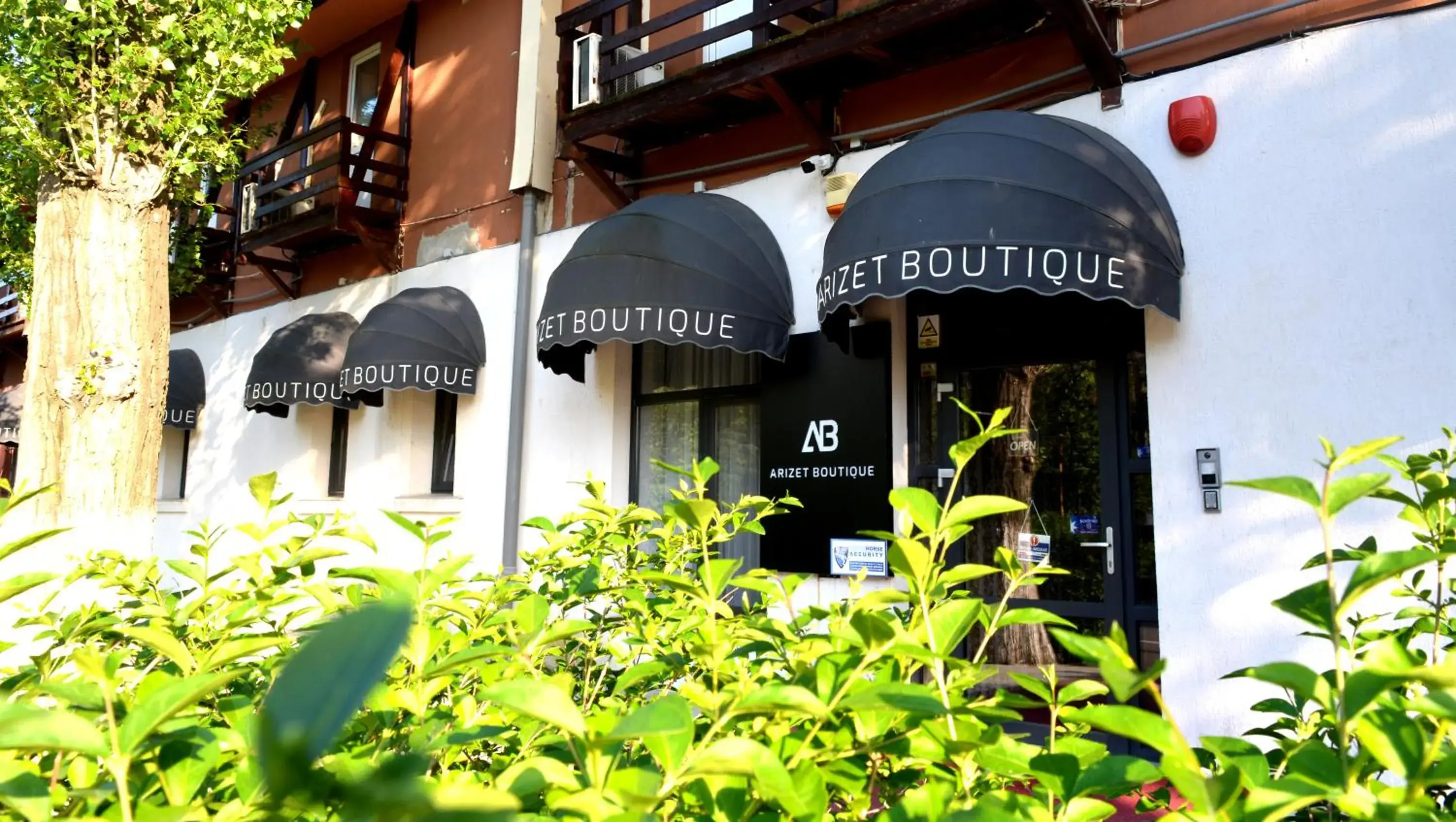 Arizet Boutique Mamaia Arizet Boutique Mamaia