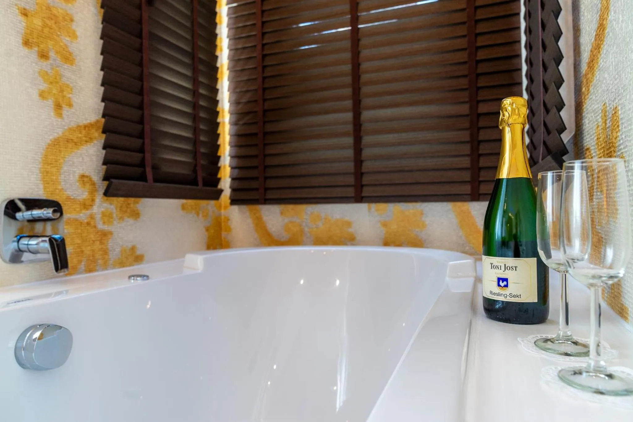 Hot Tub in Hotel am Markt Bacharach