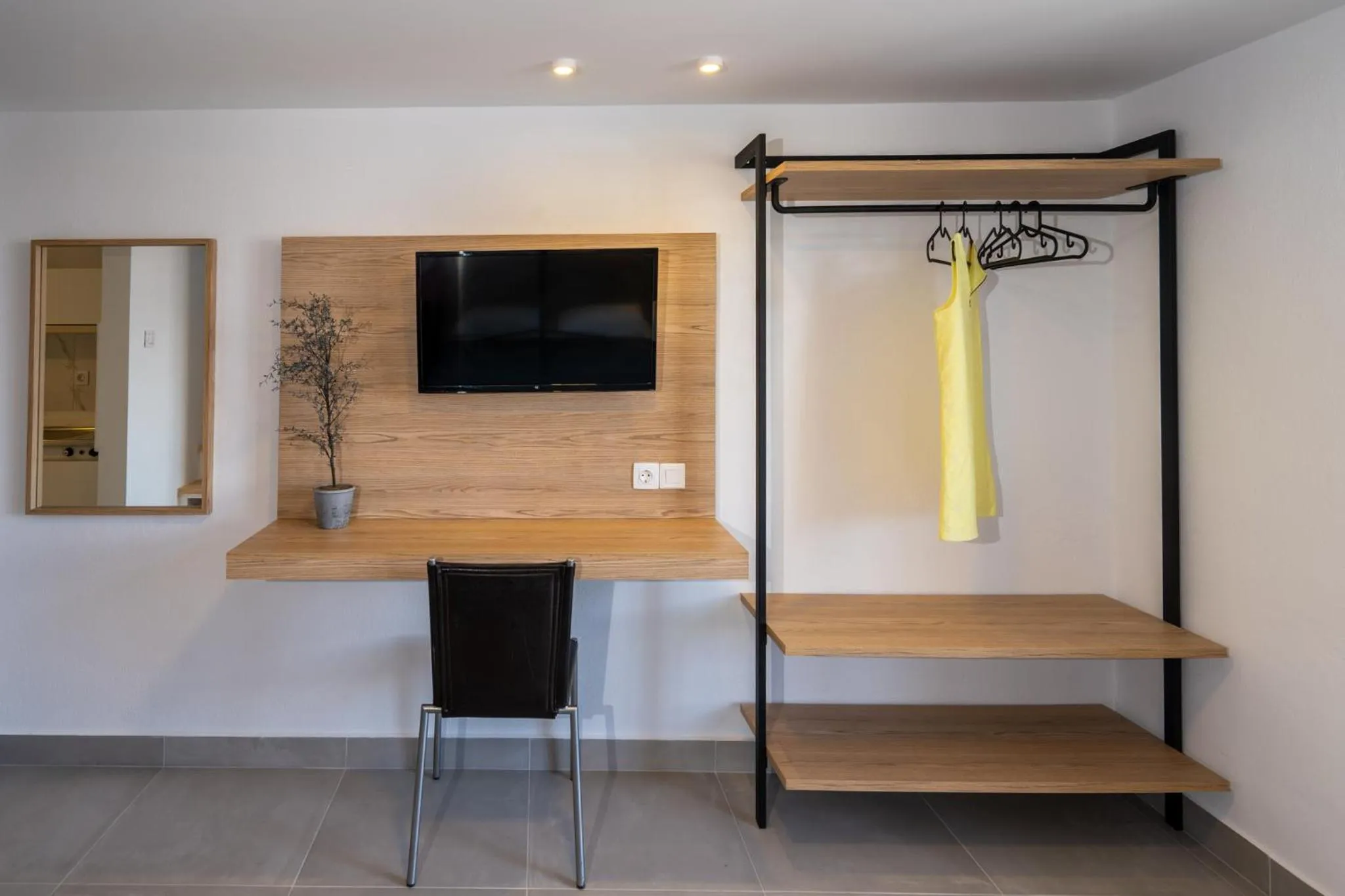 Photo of the whole room in Comfort Zefyros