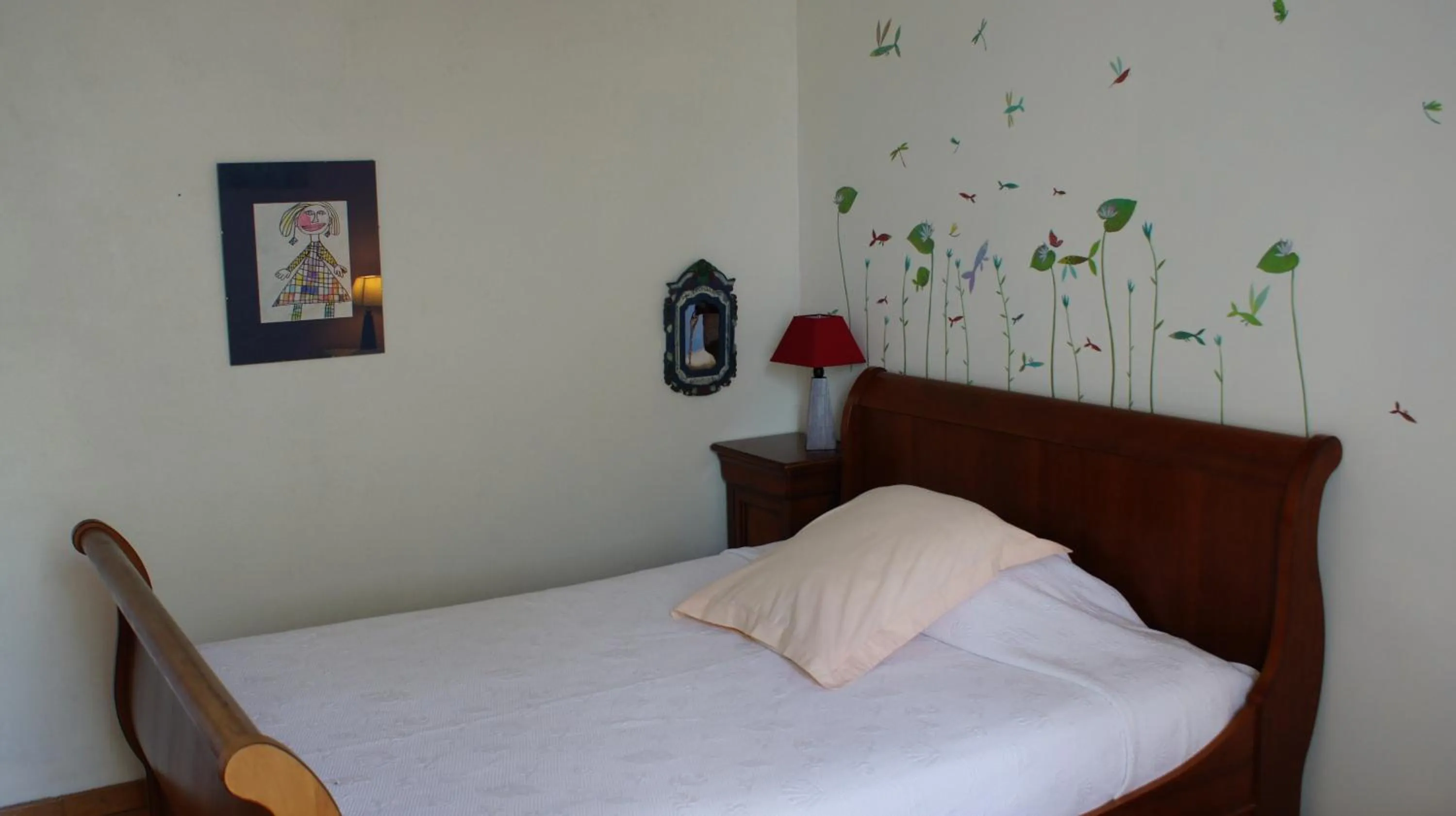 Bedroom, Bed in Chambres d'hôtes La Hourqueyre