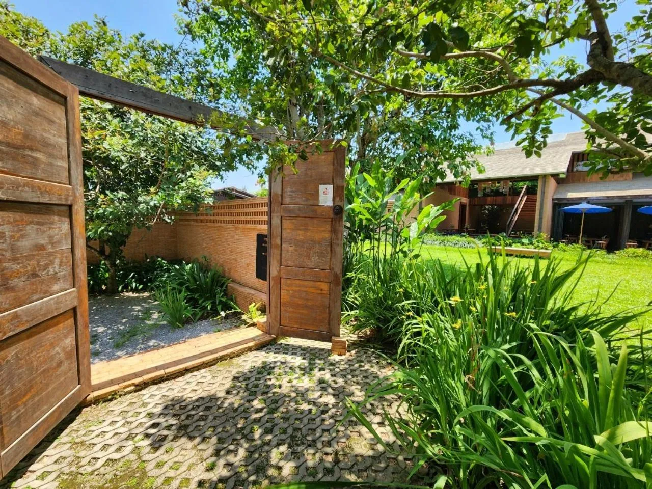 Garden in Athita The Hidden Court Chiang Saen Boutique Hotel