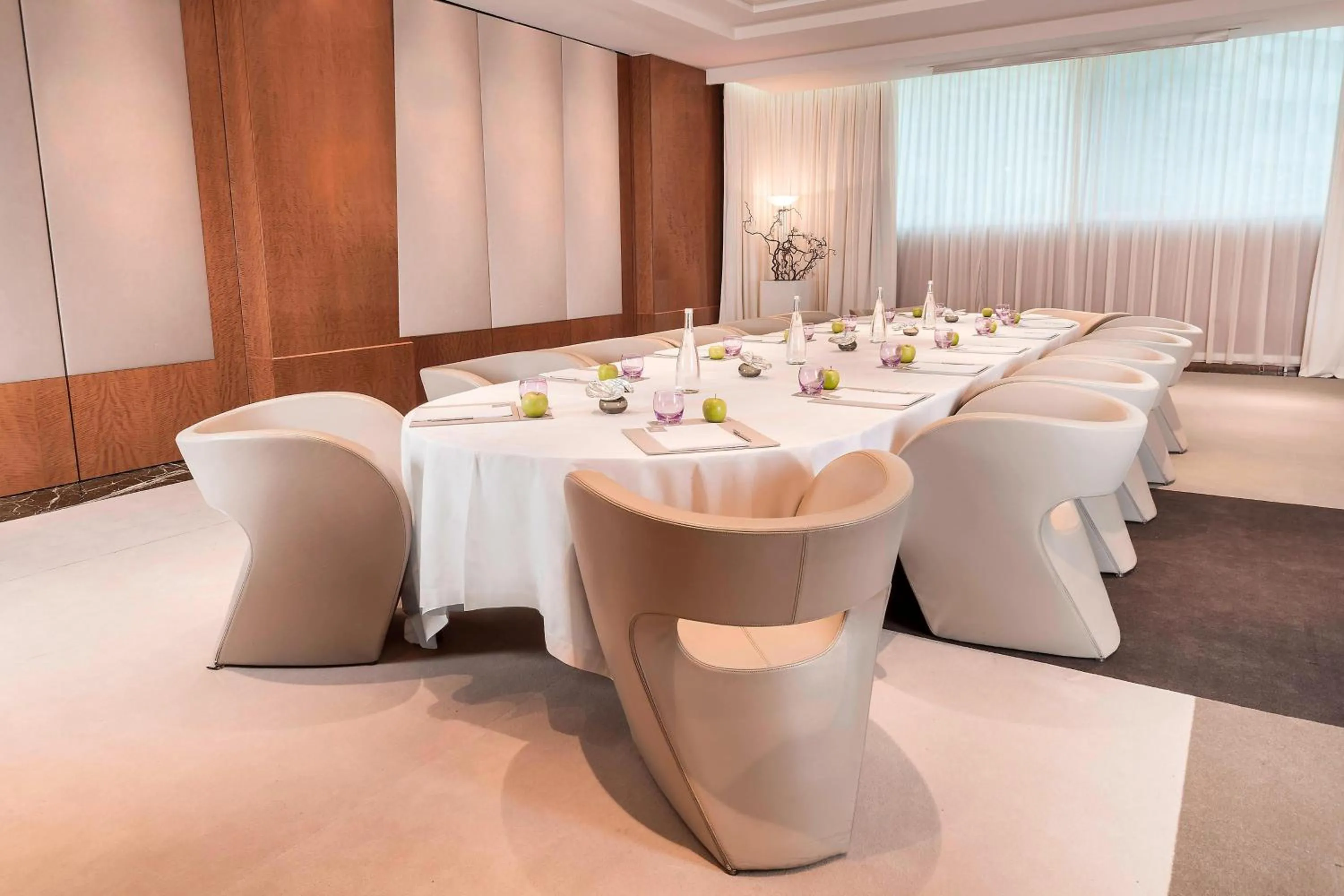 Meeting/conference room in Hotel President Wilson, a Luxury Collection Hotel, Geneva