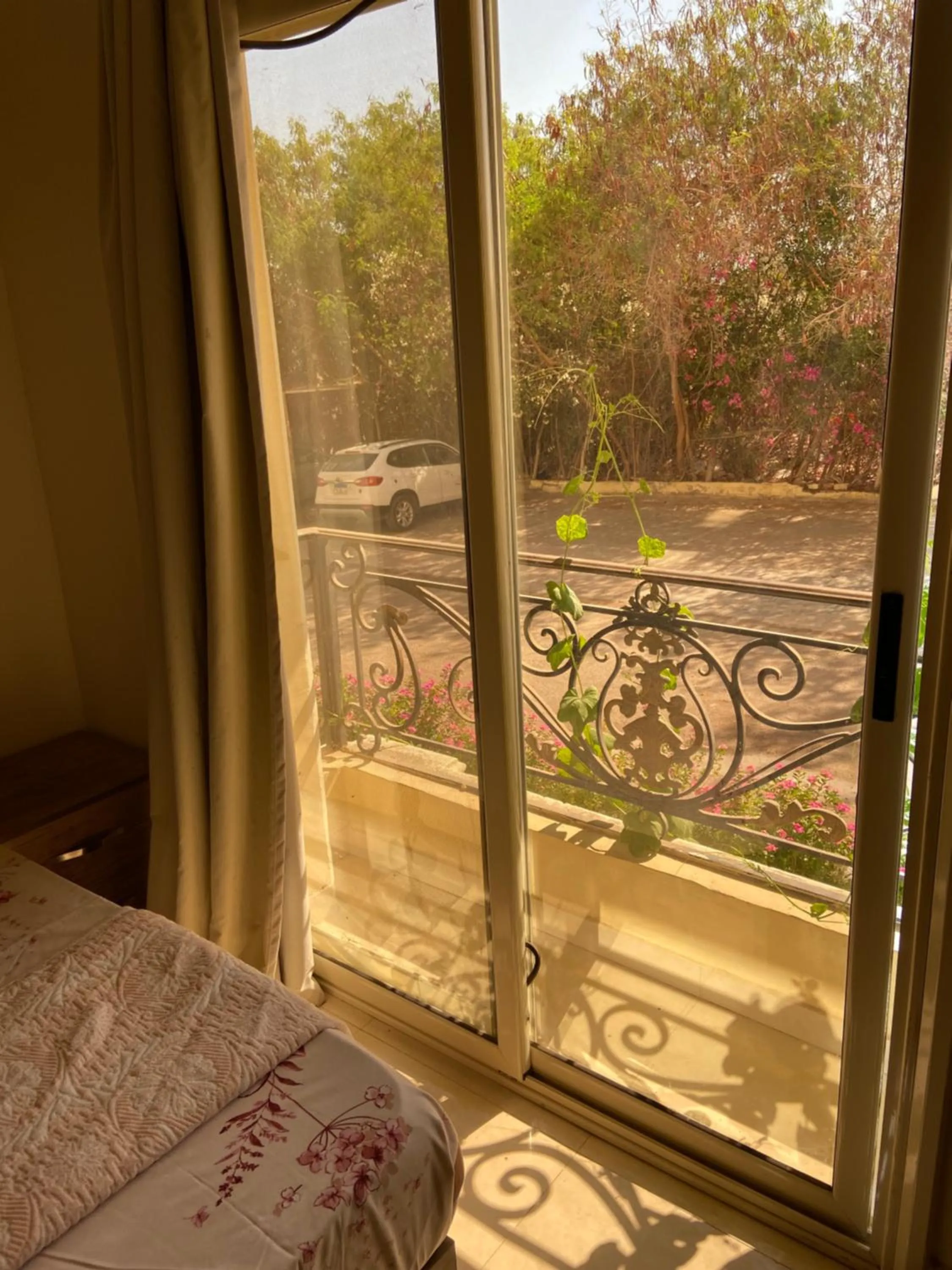 Bed in Bahga Palace 5 Residential Apartments