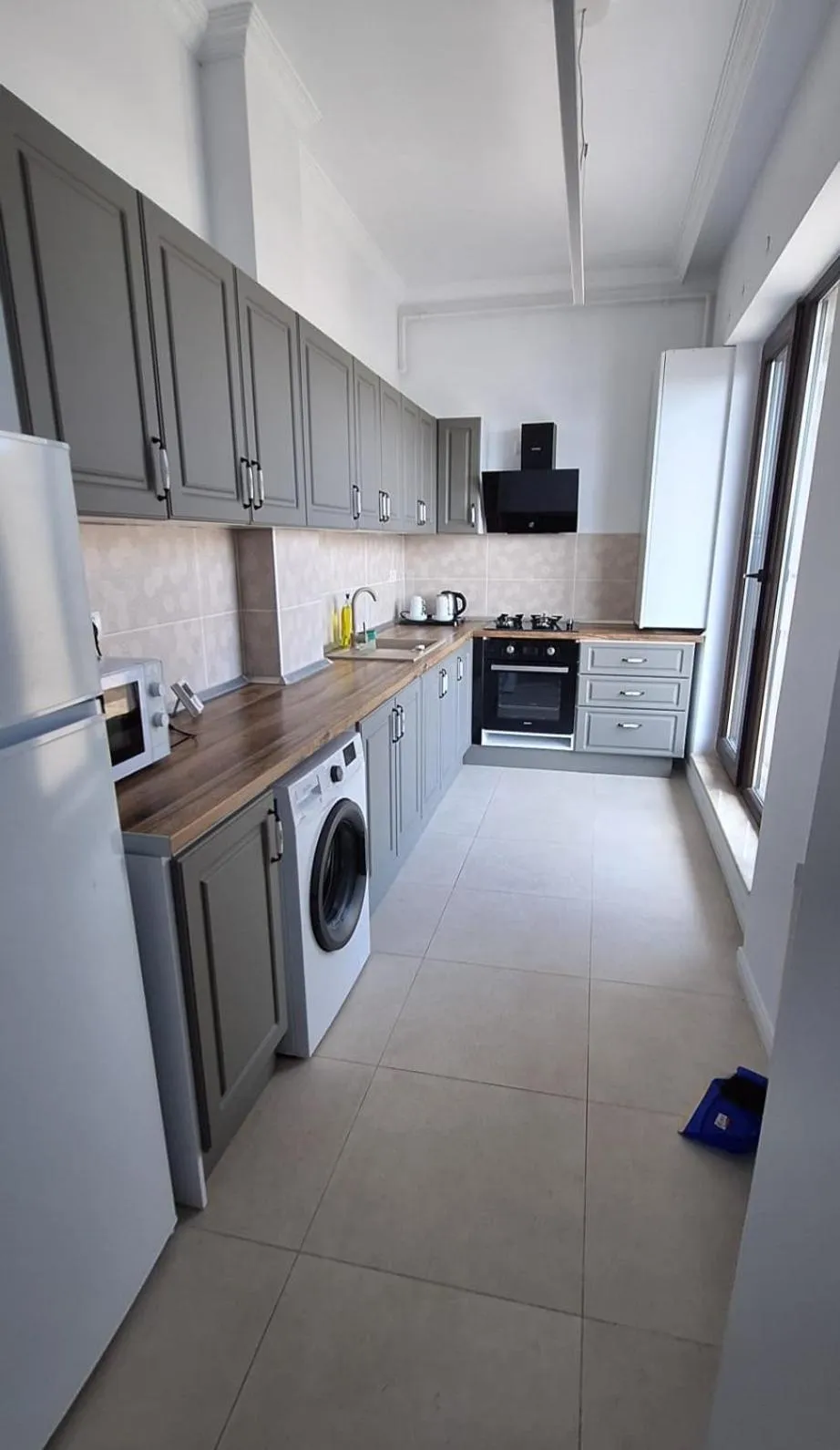 Kitchen or kitchenette in Solid Magic Apart Hotel