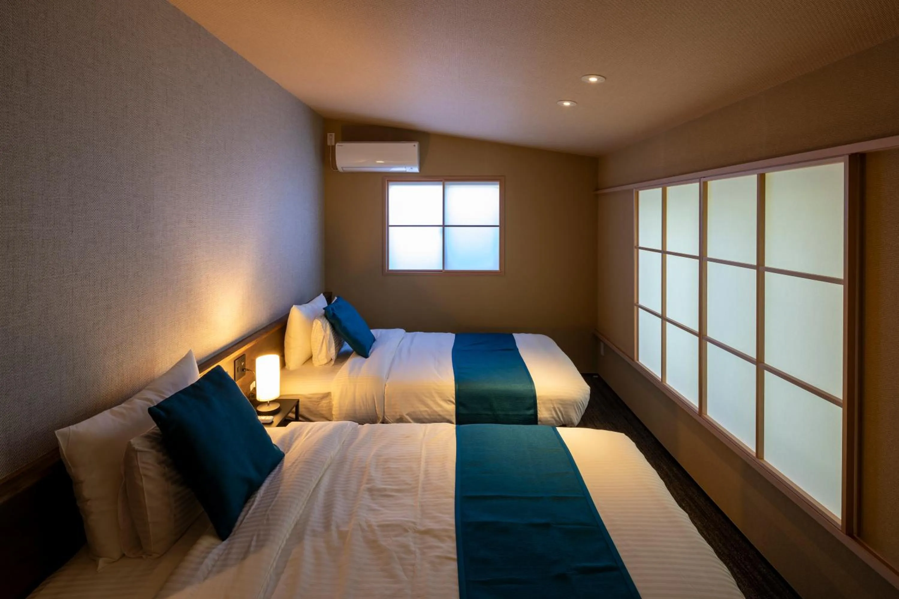 Bedroom, Bed in Hotel Sengokuhara 533