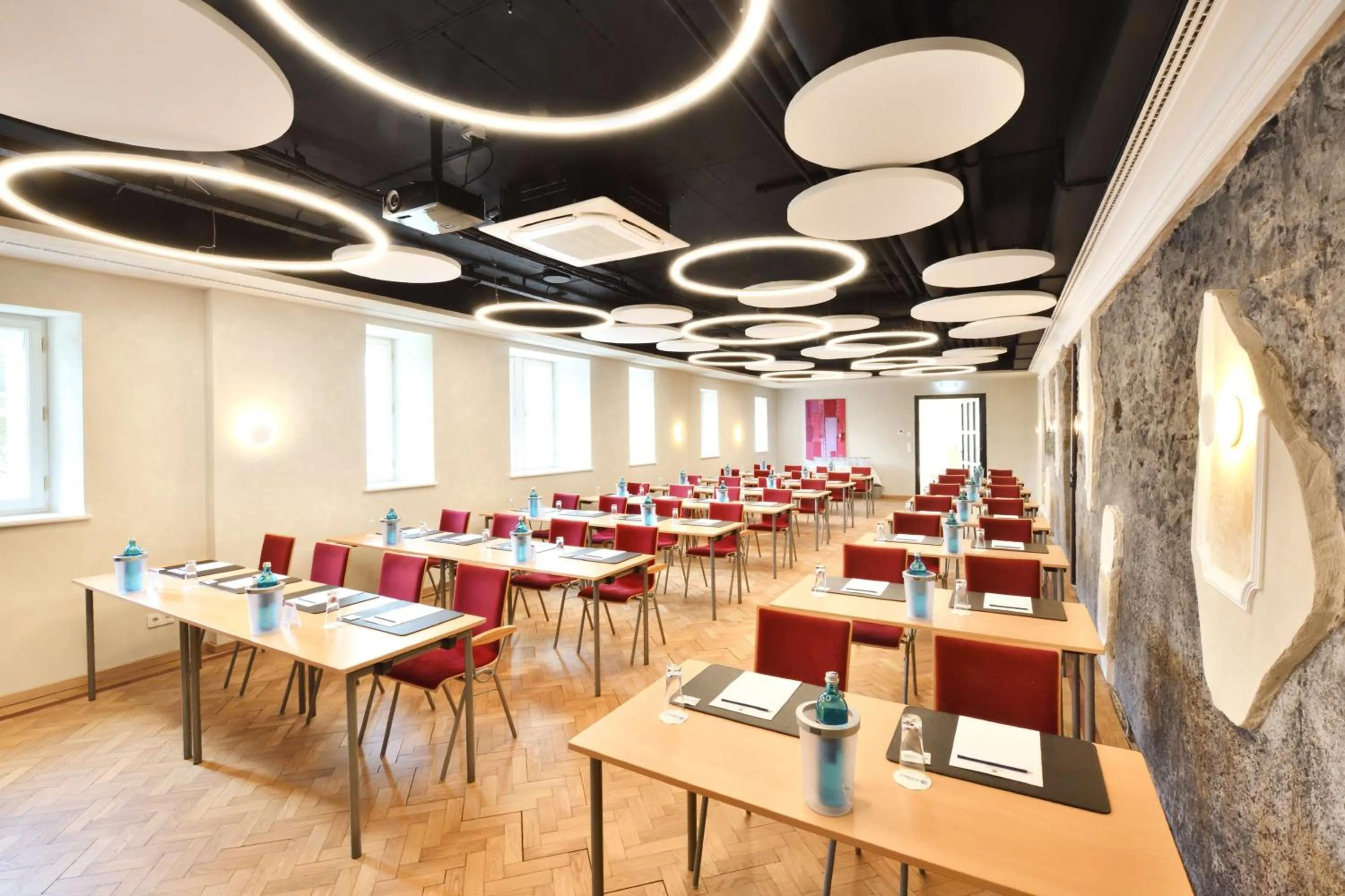 Meeting/conference room in Best Western Premier Hotel Villa Stokkum