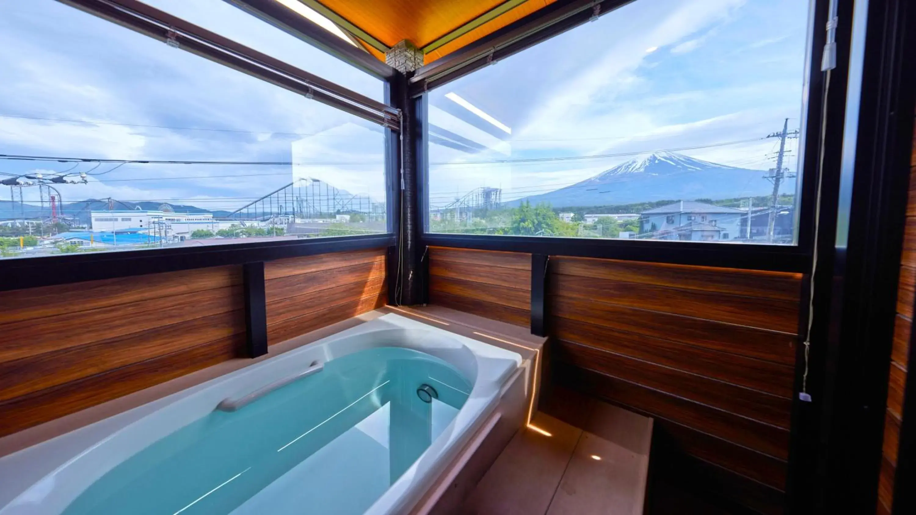 Balcony Villa with Mt. Fuji View Bath - Type A in Fuji Gran Villa - TOKI - Balcony Villa with Mt. Fuji View Bath - Type A in Fuji Gran Villa - TOKI -