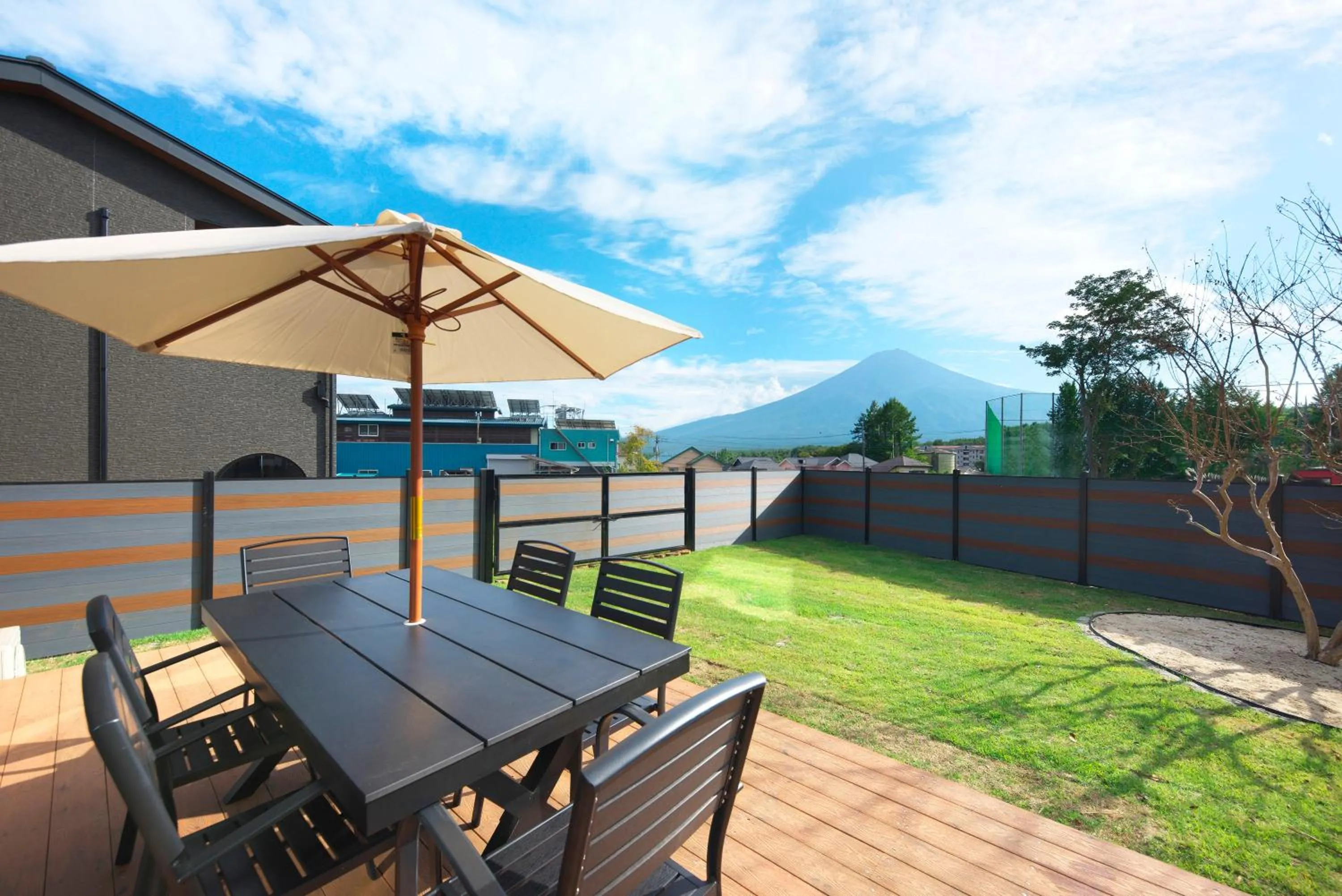 Property building in Fuji Gran Villa - TOKI -
