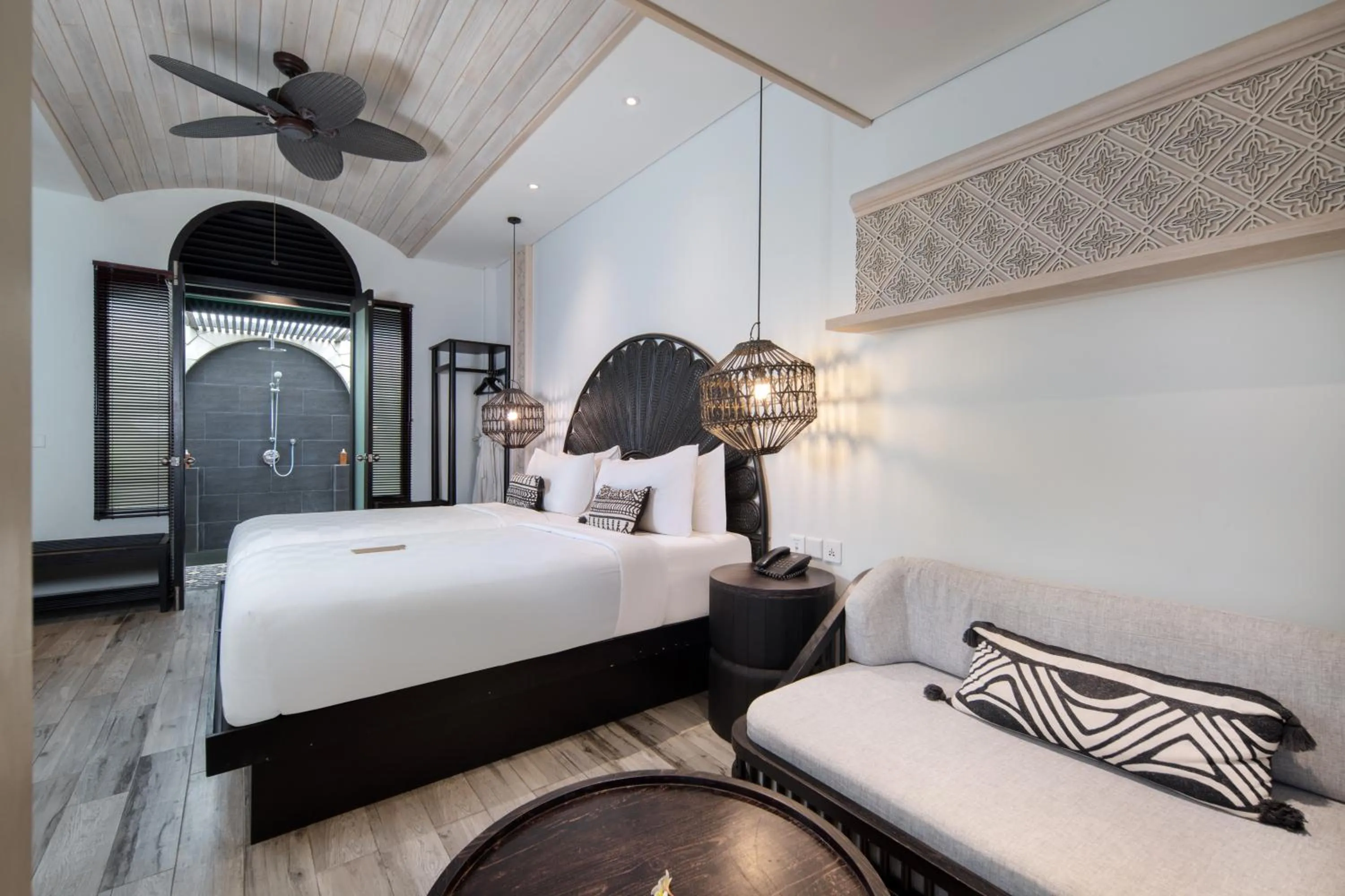 Shower, Bed in AmantraNa Canggu