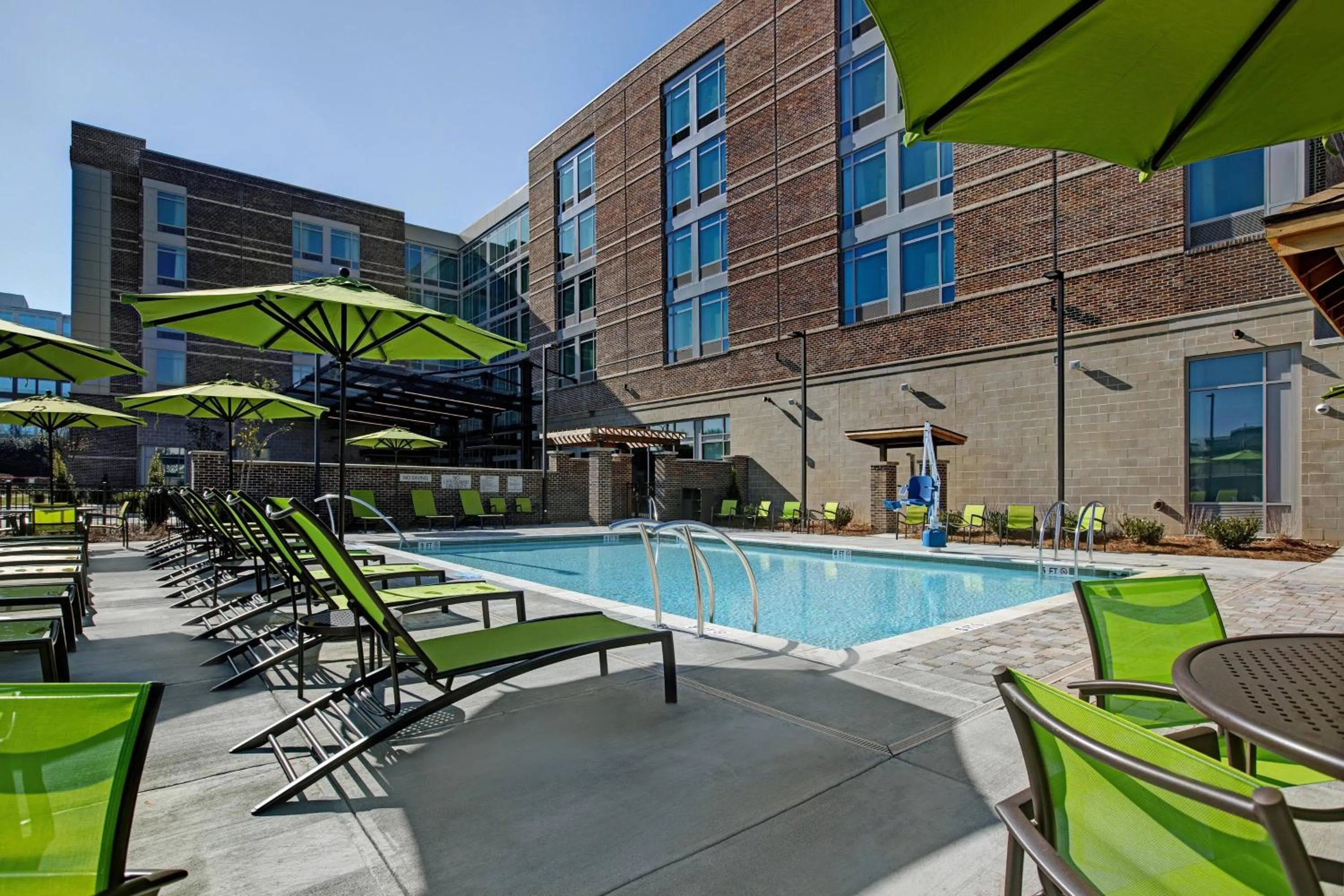 Swimming pool in SpringHill Suites by Marriott Franklin Cool Springs