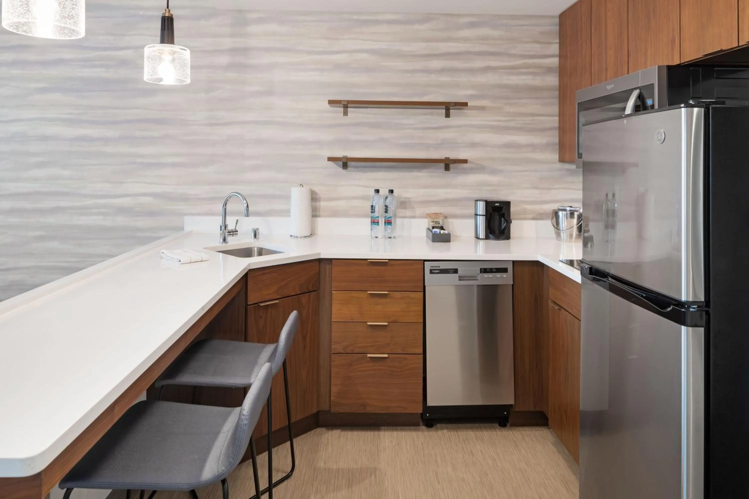 Kitchen or kitchenette in Residence Inn by Marriott Marina del Rey