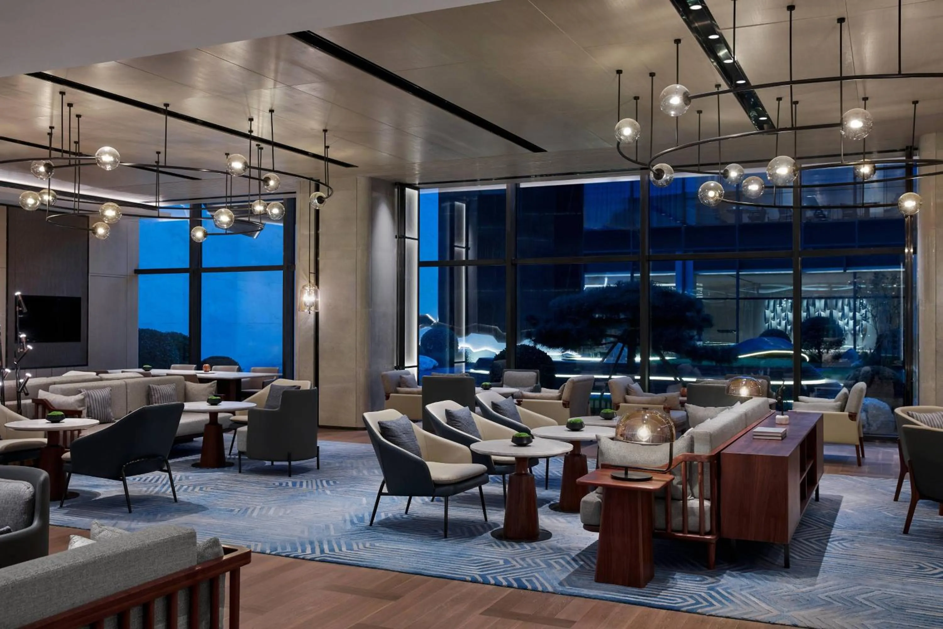 Lobby or reception in Courtyard by Marriott Qinhuangdao West