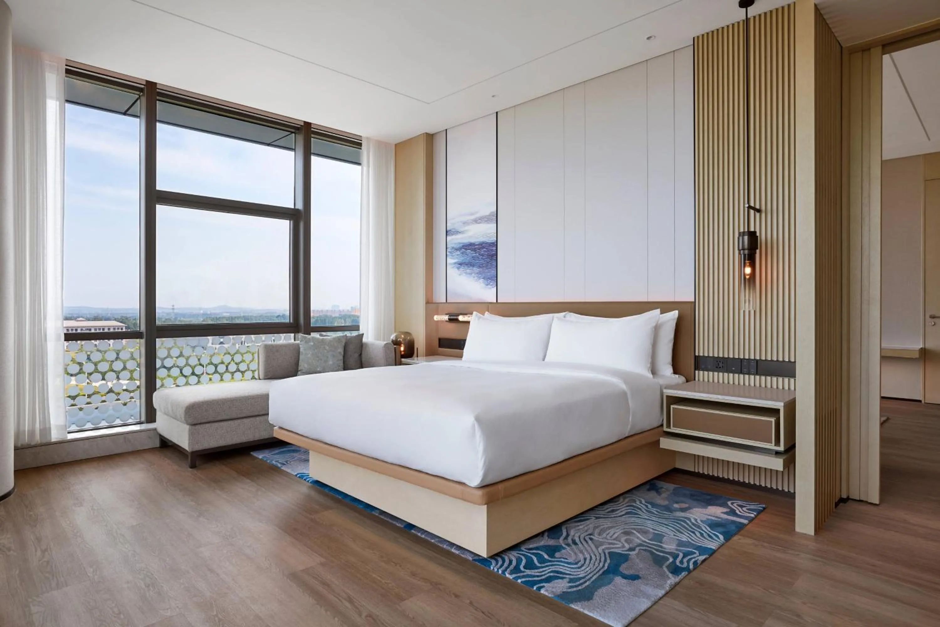 Photo of the whole room, Bed in Courtyard by Marriott Qinhuangdao West