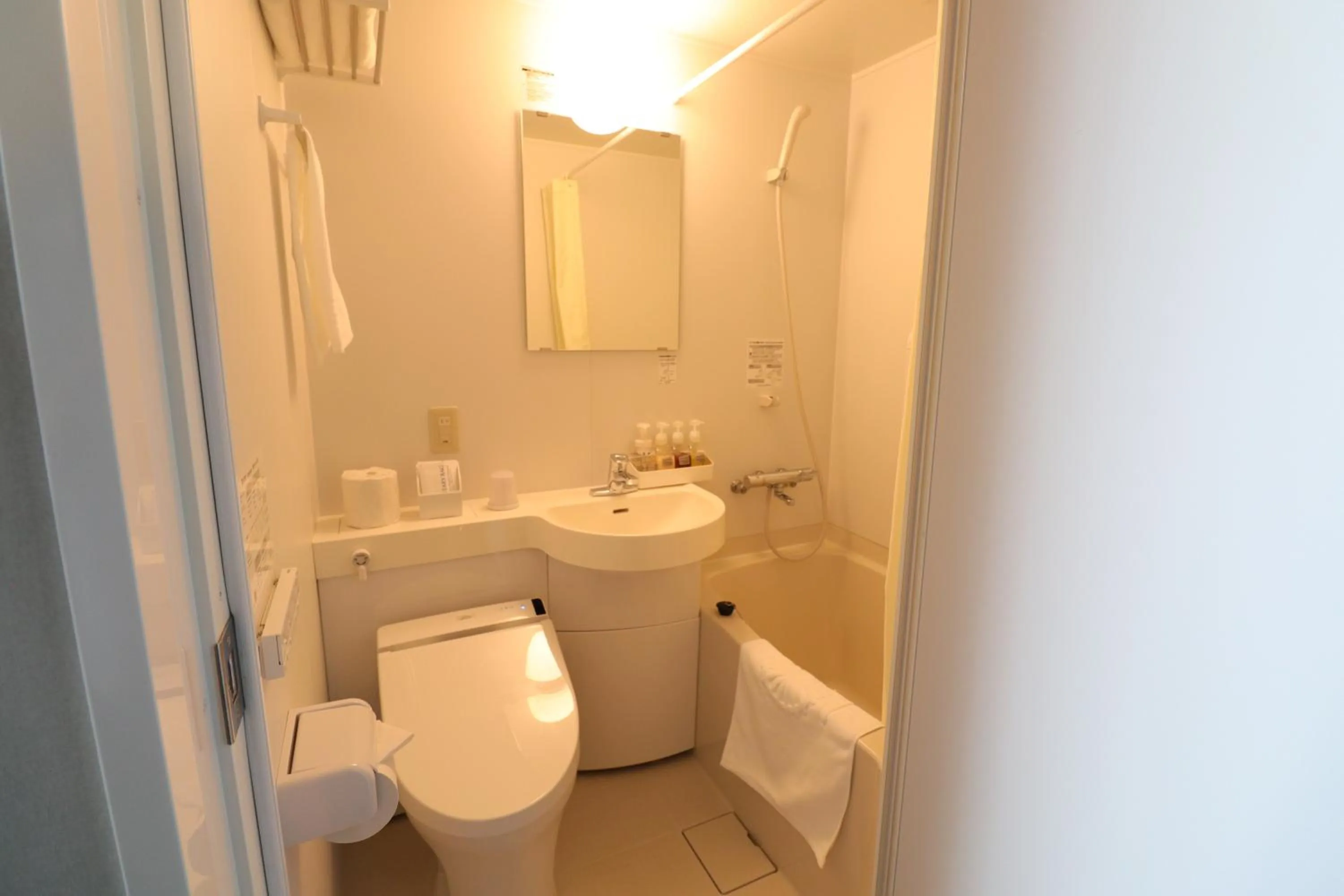 Bathroom in Silk Hotel