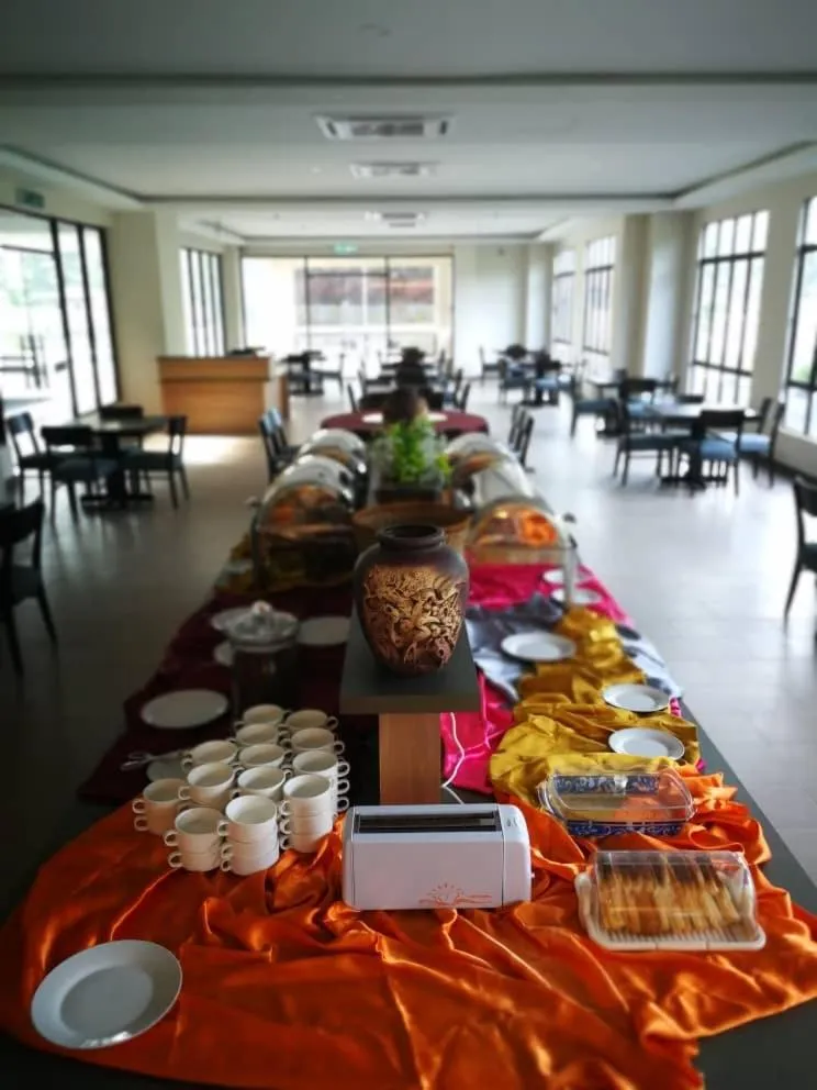 Restaurant/places to eat in KSB Village Resort