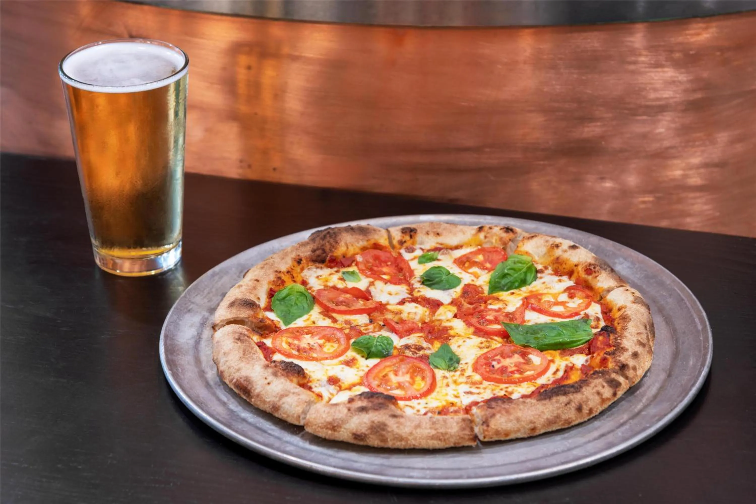 Restaurant/places to eat in Doubletree By Hilton Owatonna