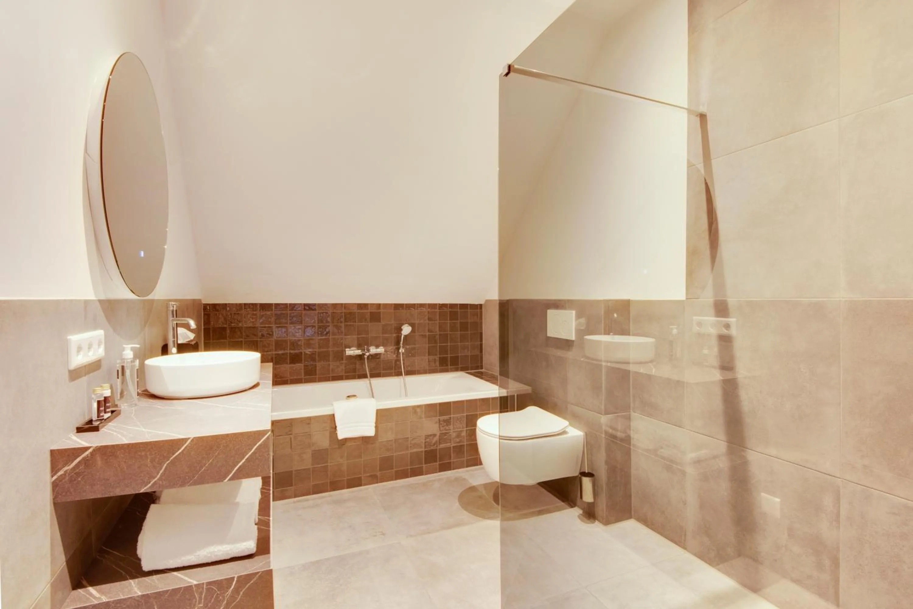 Bathroom in Op dn Kreijtenberg